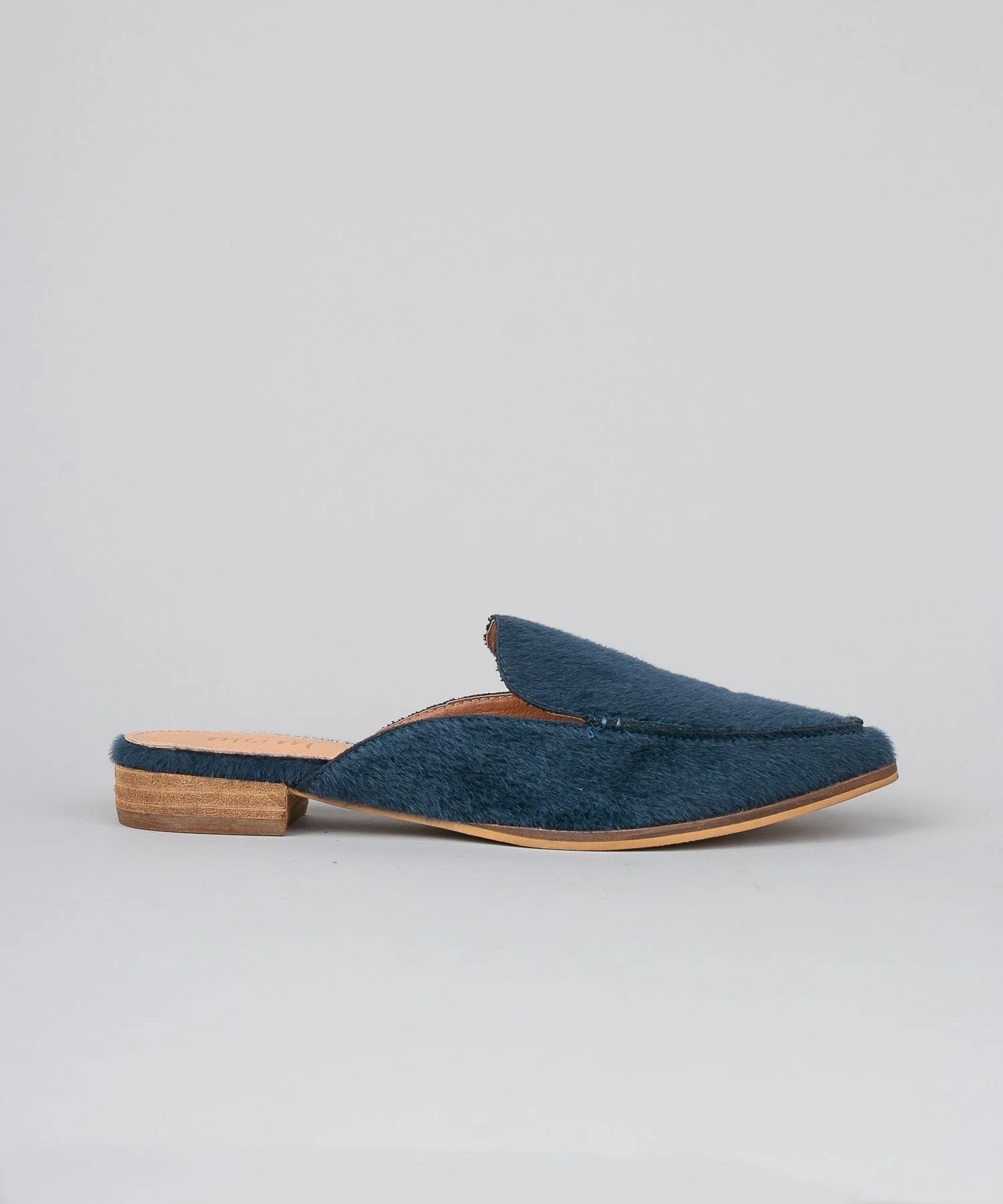 Zink_Navy_Product1.jpg