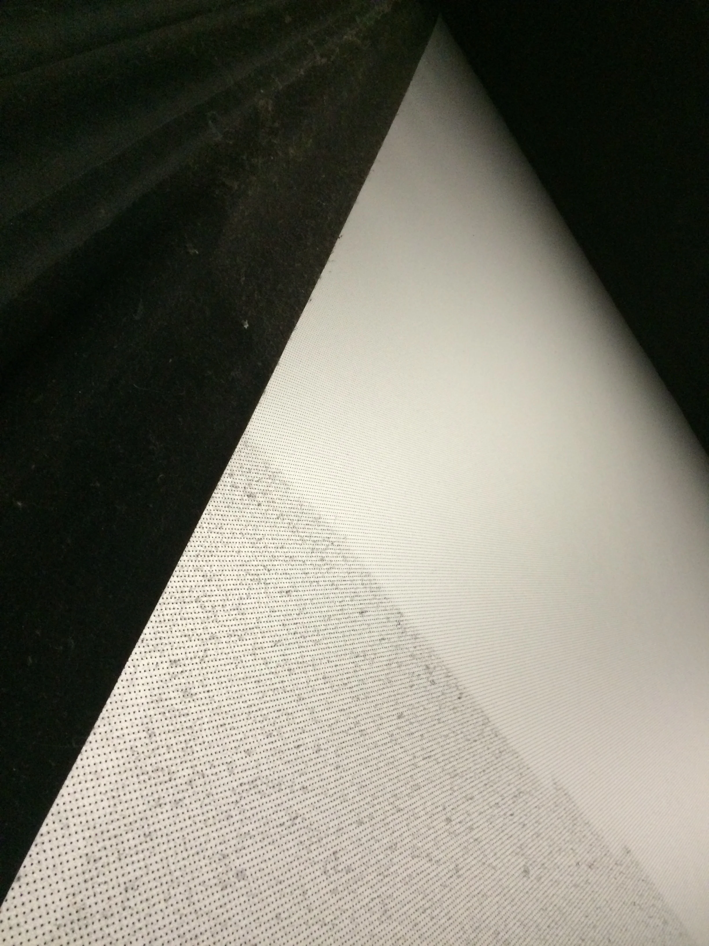 Top of screen brought back to its original state with our cleaning process.