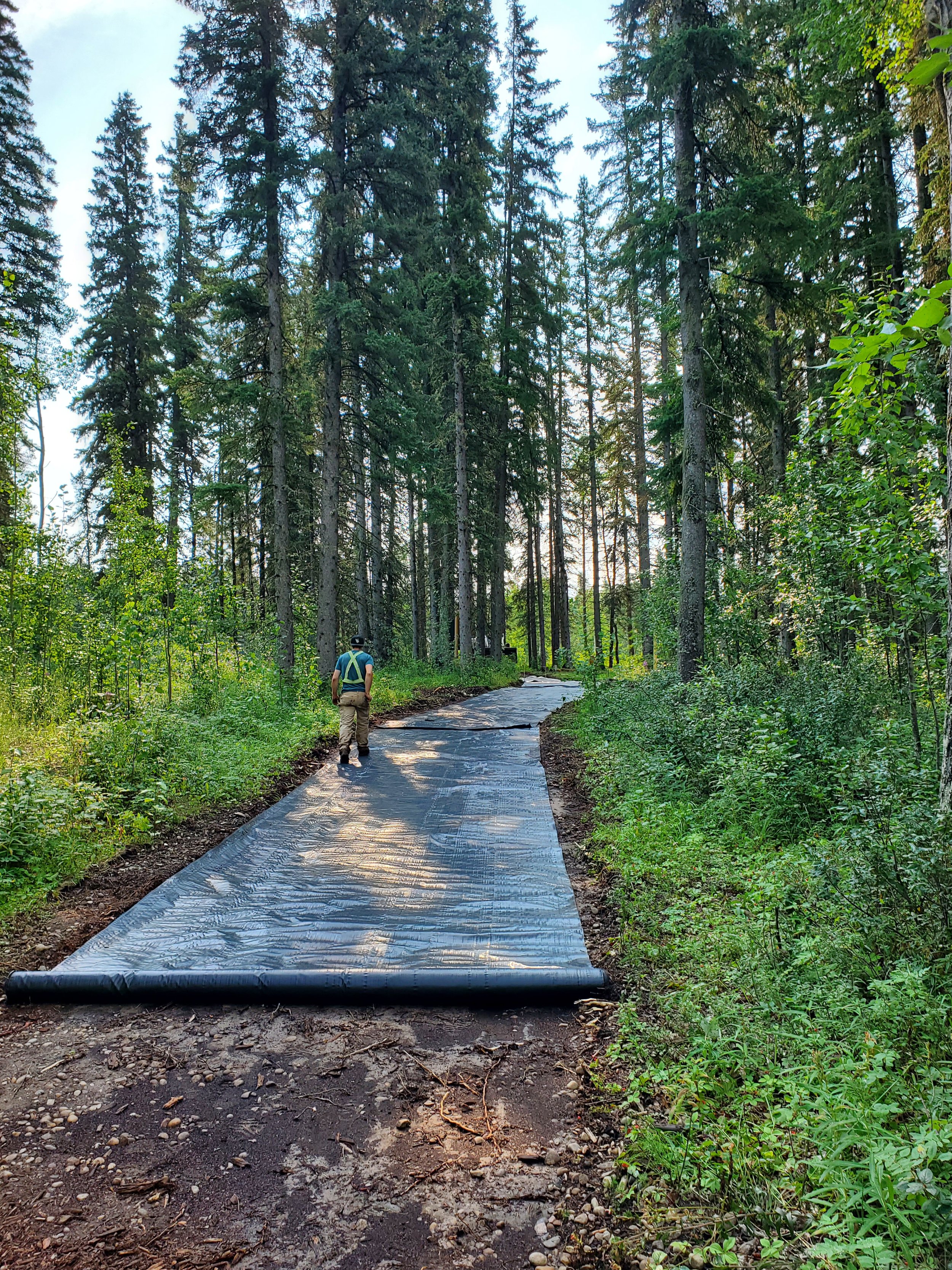 Laying of geotextile fabric