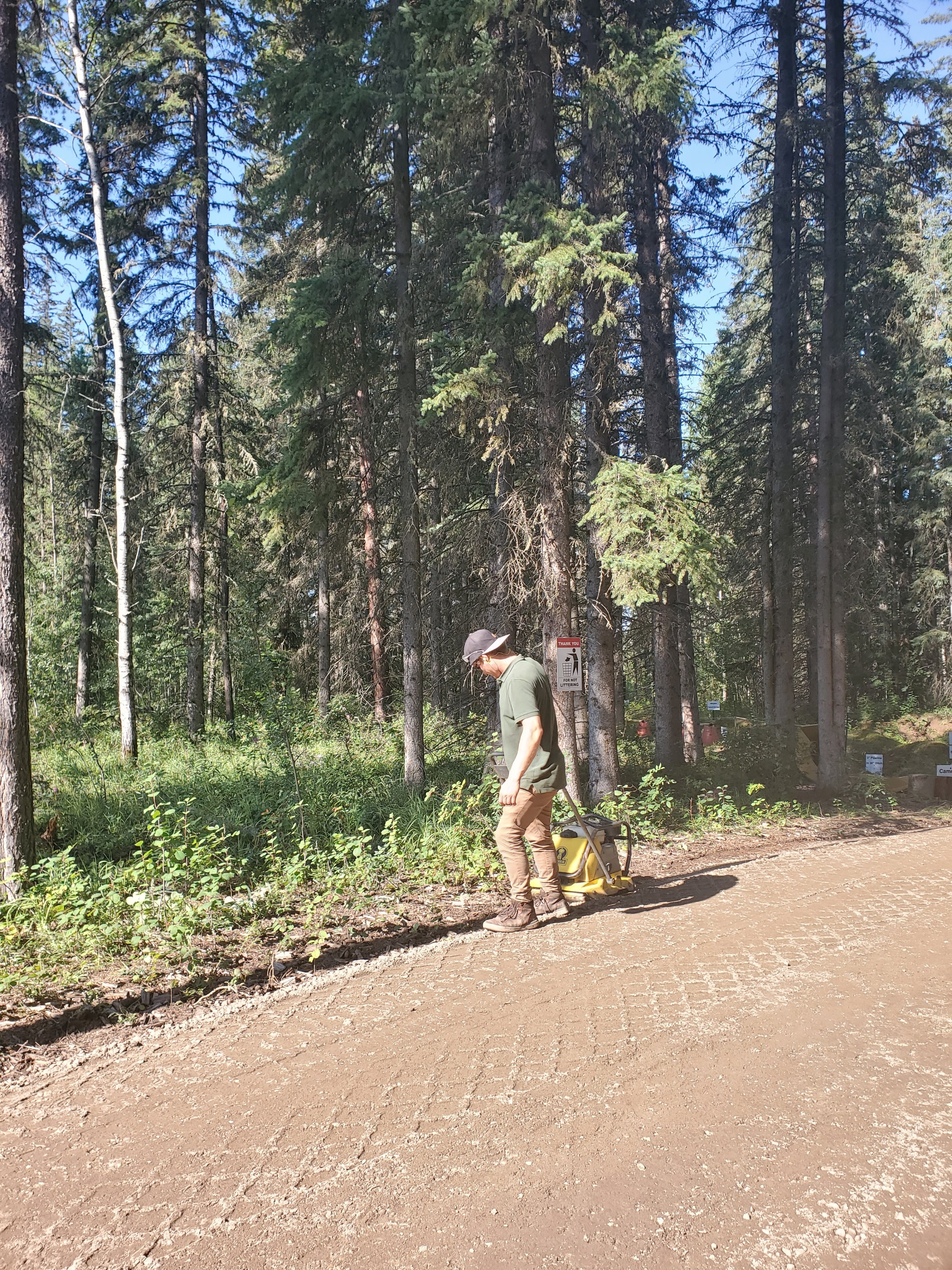 Packing down of gravel 