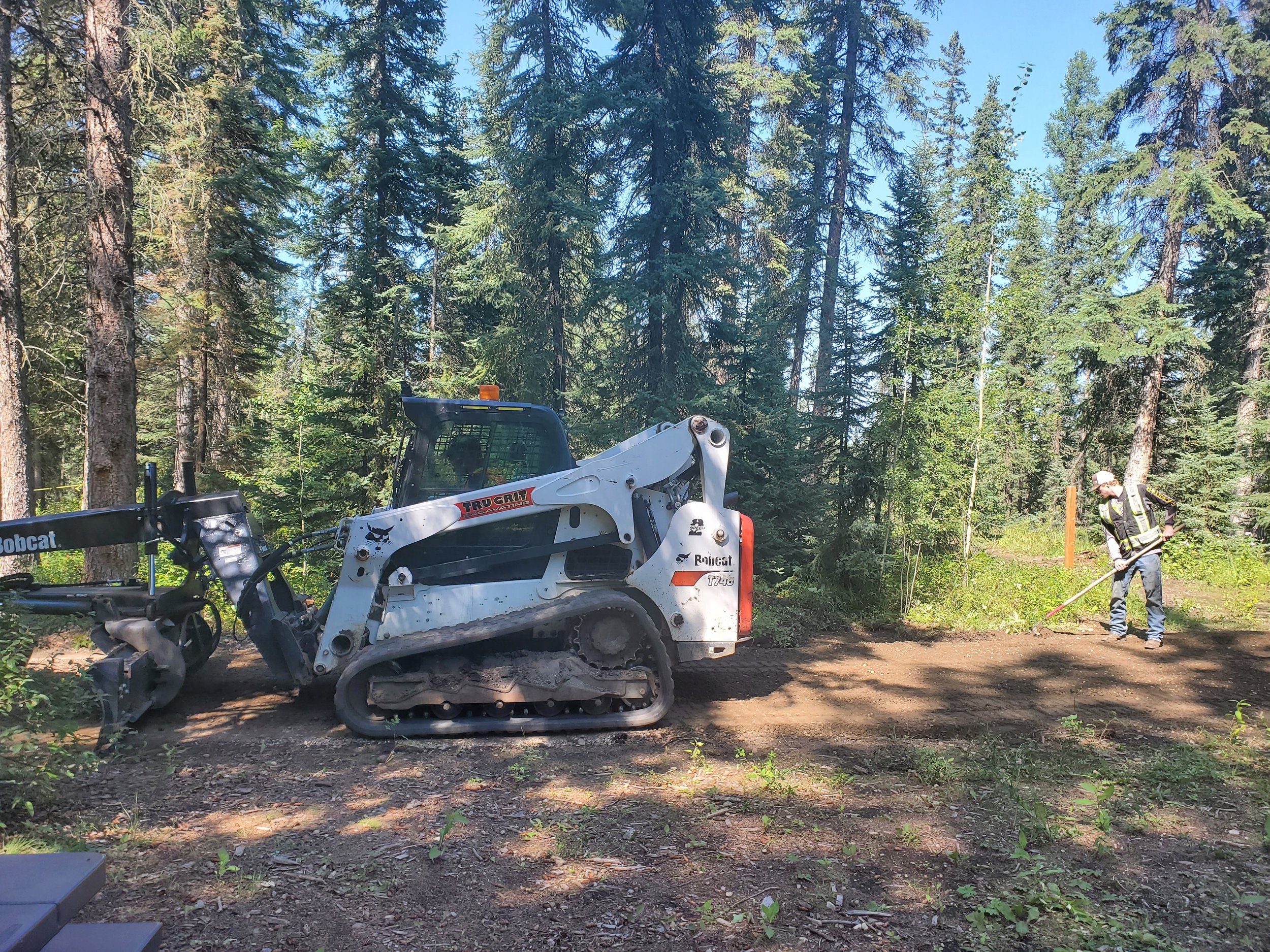 Packing down gravel