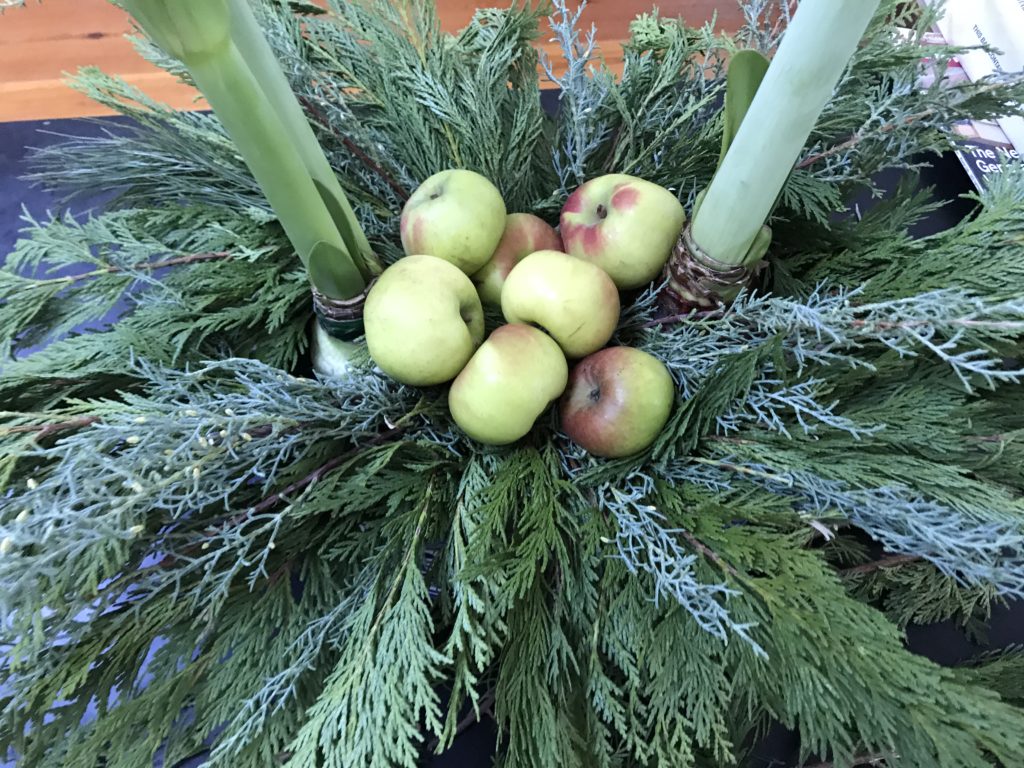 Greens and Lady Apples. ©betsygibsondesign