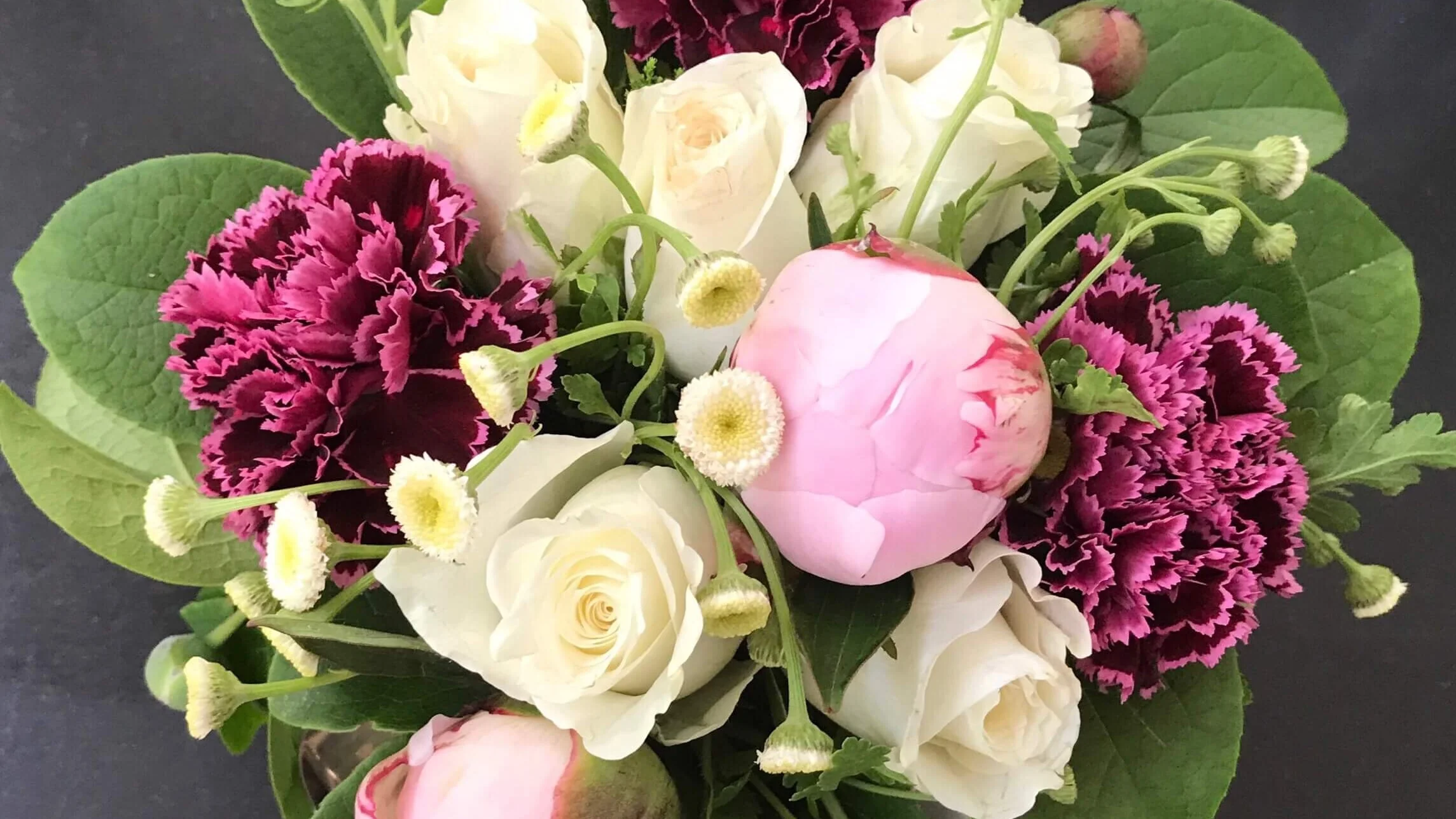 Betsy Gibson Floral and Home Designer in MA 4.jpeg