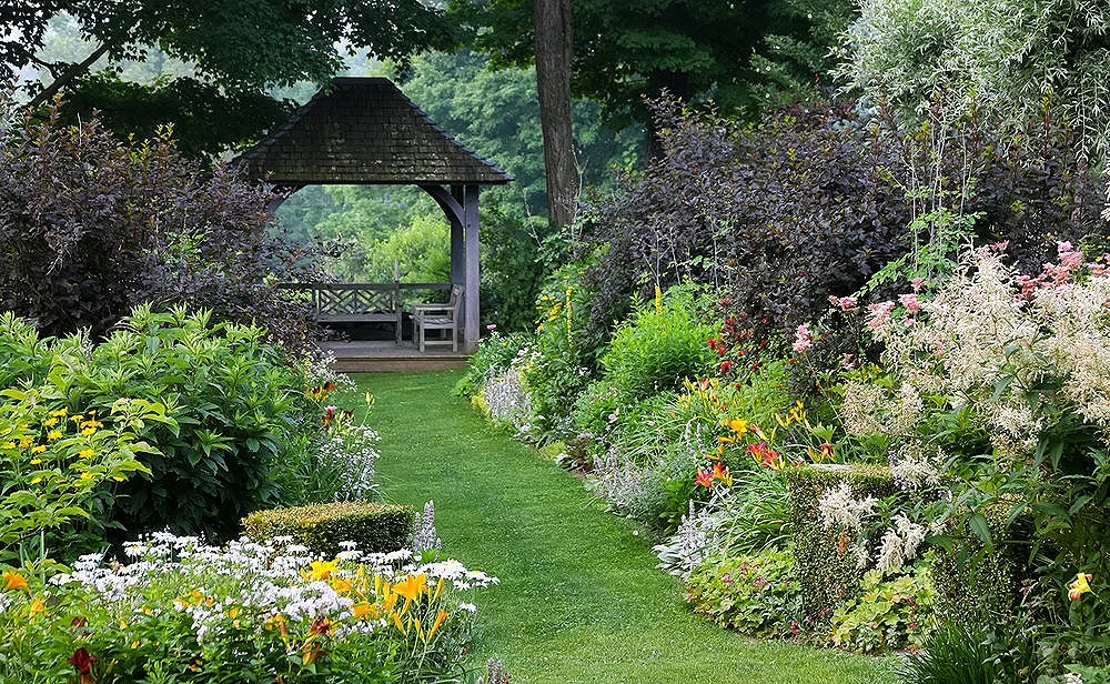 Gordon Hayward Garden. ©Gordon Hayward. Courtesy Nantucket Lighthouse School