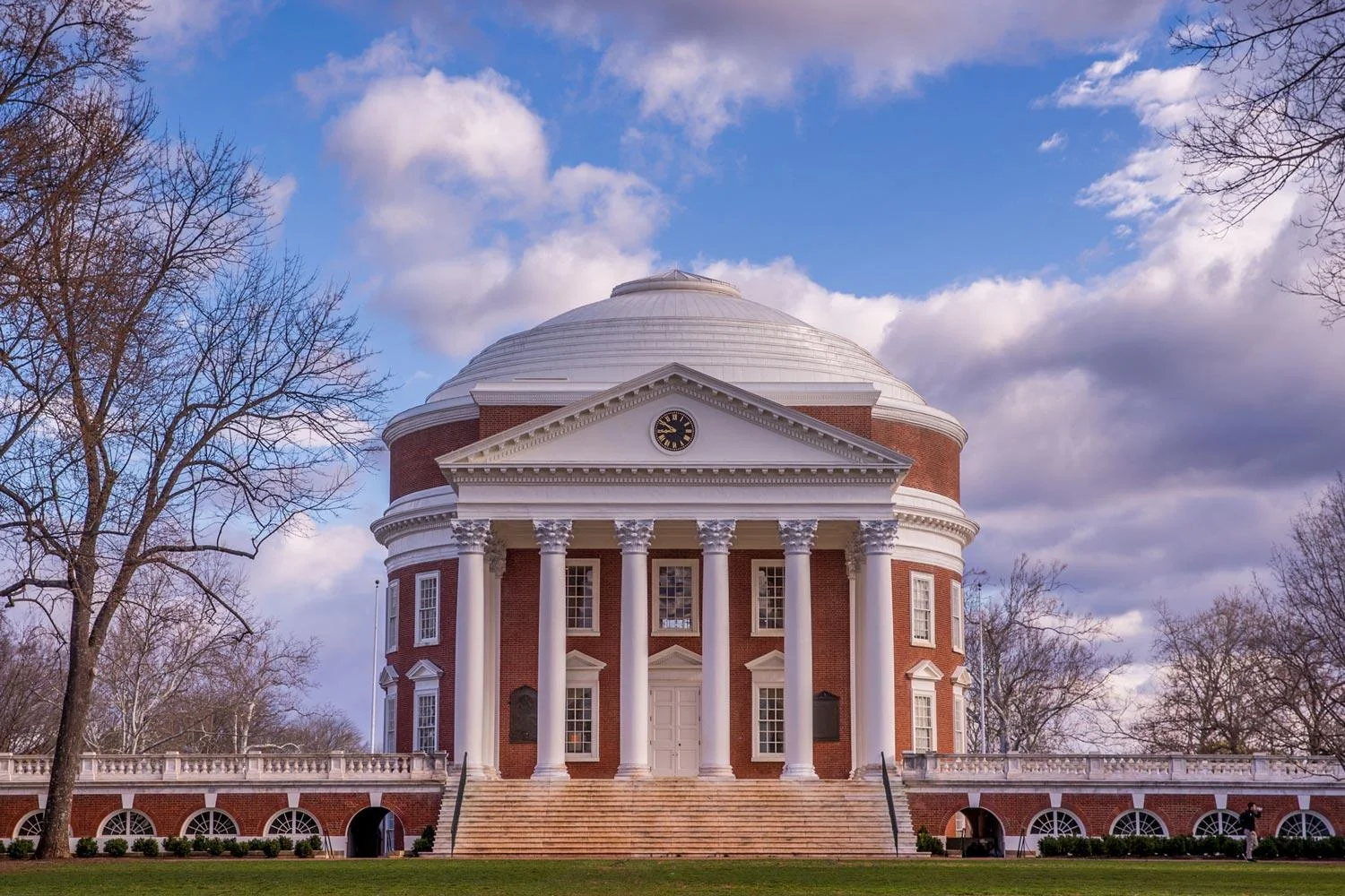Historic Garden Week in Virginia: The University of Virginia Pavilions and Gardens