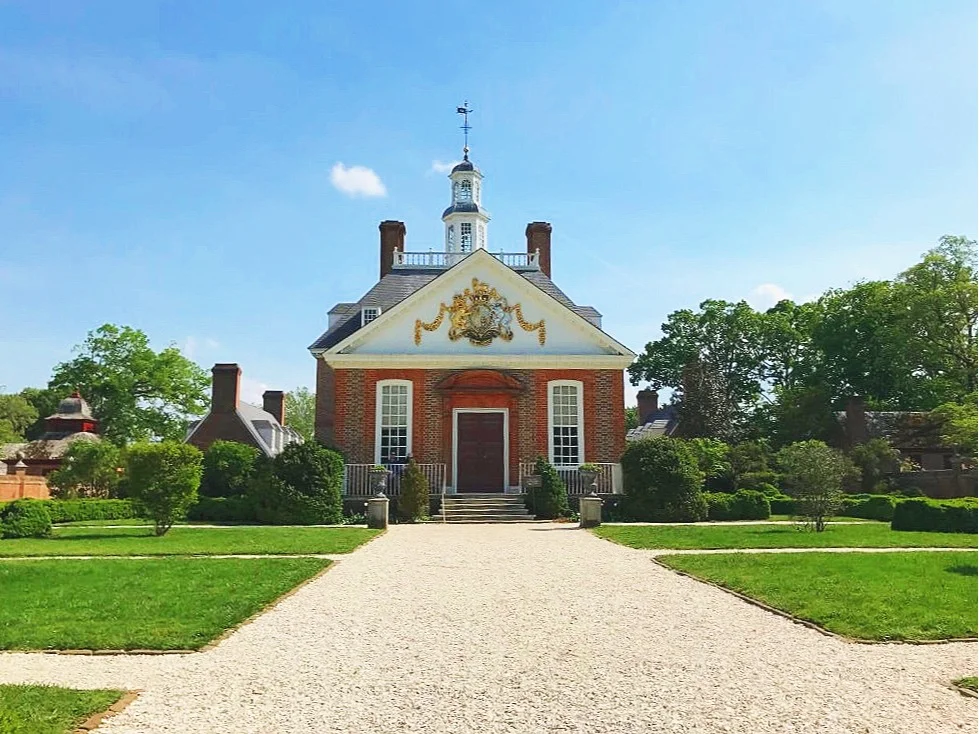 Perfect Palace Garden Day! ©betsygibsondesign