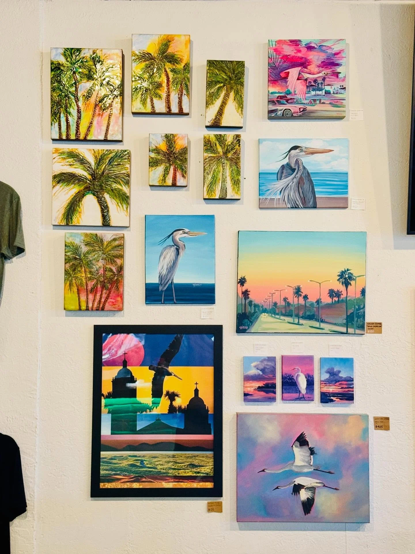 Warm up this weekend at @nuecesbrewing &amp; shop some of my originals and prints! So many other wonderful pieces by amazing local artists there, too&mdash; and this is just one little wall. 🩷
.
#kglover #texasartist #coastalbendart #coastalbend #te