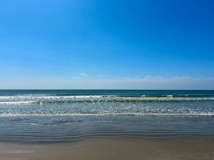 Port A 🩵 this place. I love it. It&rsquo;s been such a big part of my life for over a decade. I chose to go to school in Corpus Christi because of the beach here, then shortly after started showing my art at the local coffee shop, painted my first m