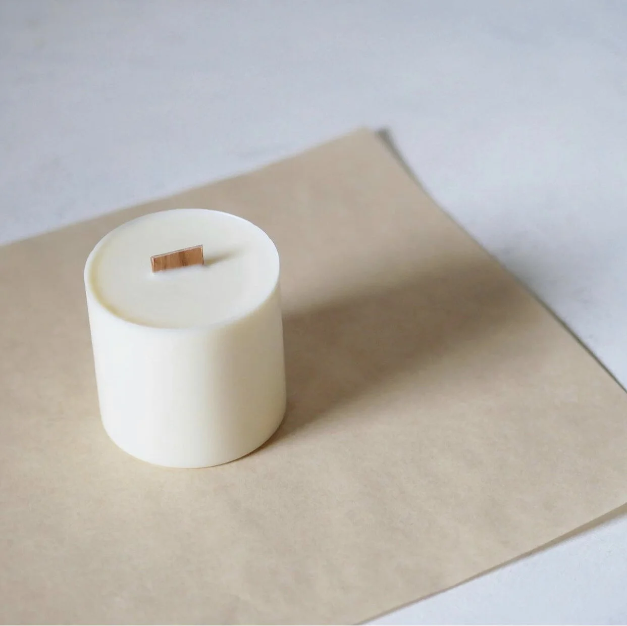 6F56C44B-B760-4B26-B536-5D2D459D2A29