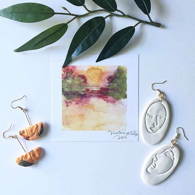 G I V E A W A Y
.
One special follower will win a pair of abstract face earrings and a pair of sunflower earrings handmade from clay by @thewhimsymerchant and a fine art print from @victoria_rose_phillips .
TO ENTER: &nbsp;Like this post and follow @