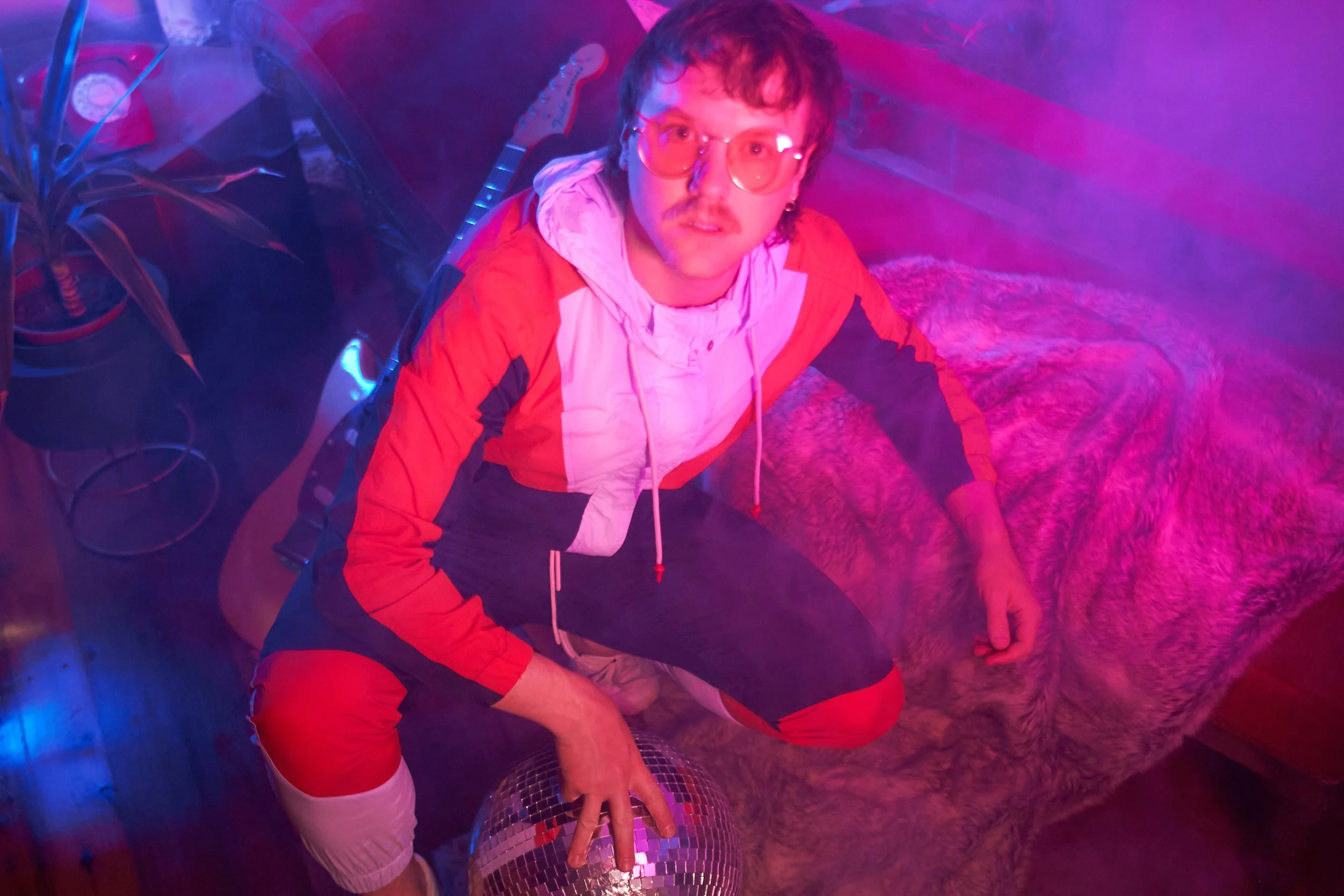 JOSHUA JOSHUA announces debut LP, ‘Rush’ will be out Q1 2022.