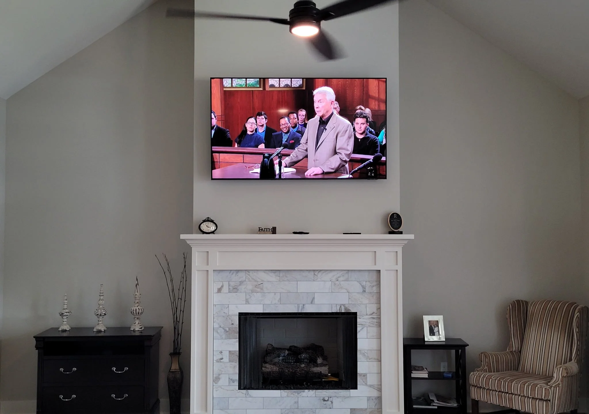 3724308189504318906 2.JPG