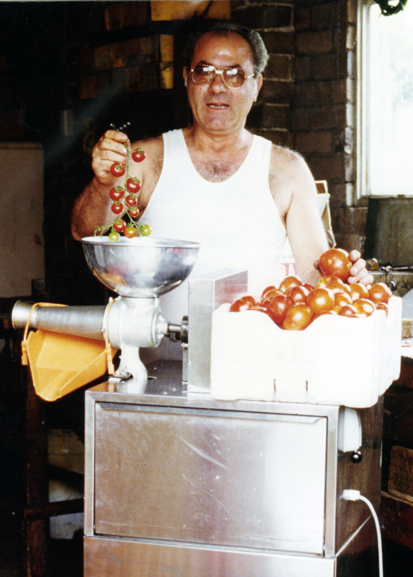 My Dad with the Italian Tomato unit he built for National Tomato Bottling Day