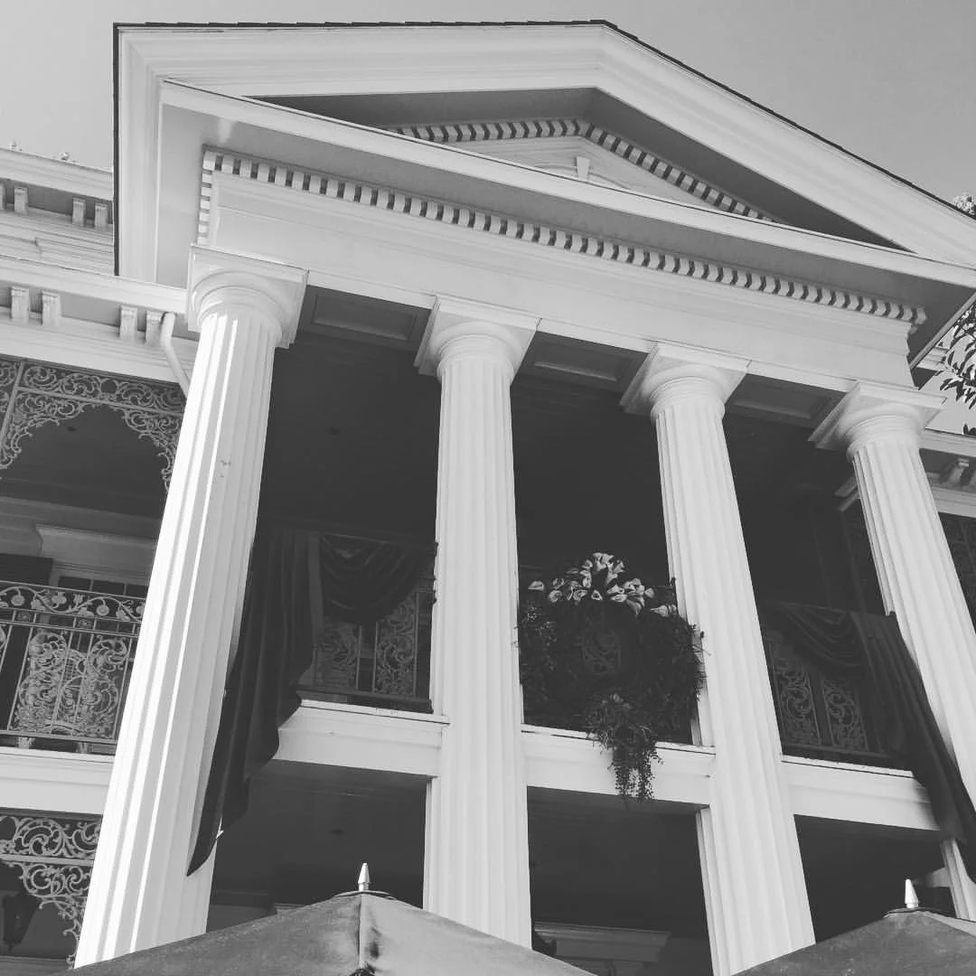 Episode 18 - Disneyland's Haunted Mansion episode artwork