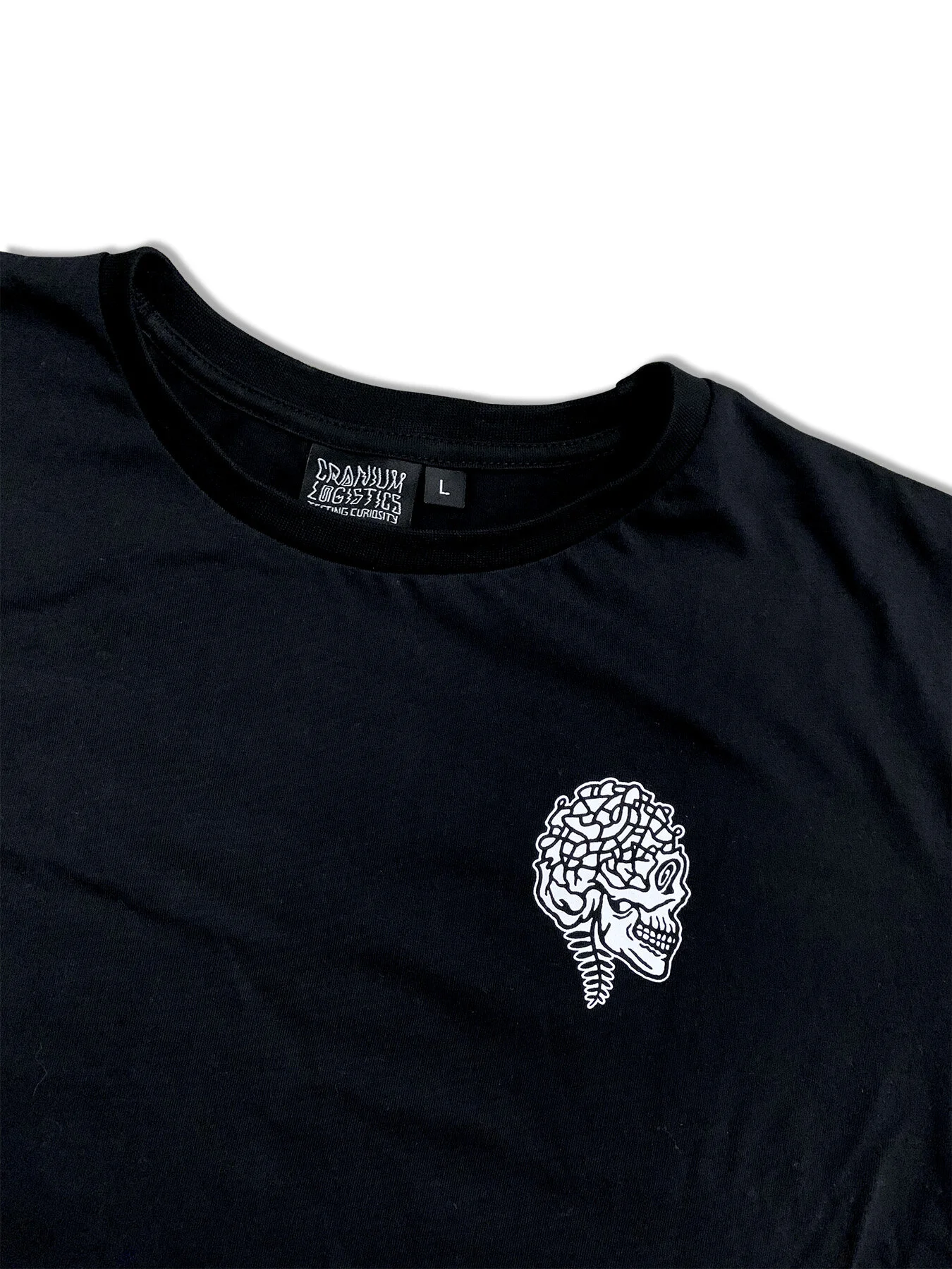 BLACK-LOGO-TEE-DETAIL.jpg