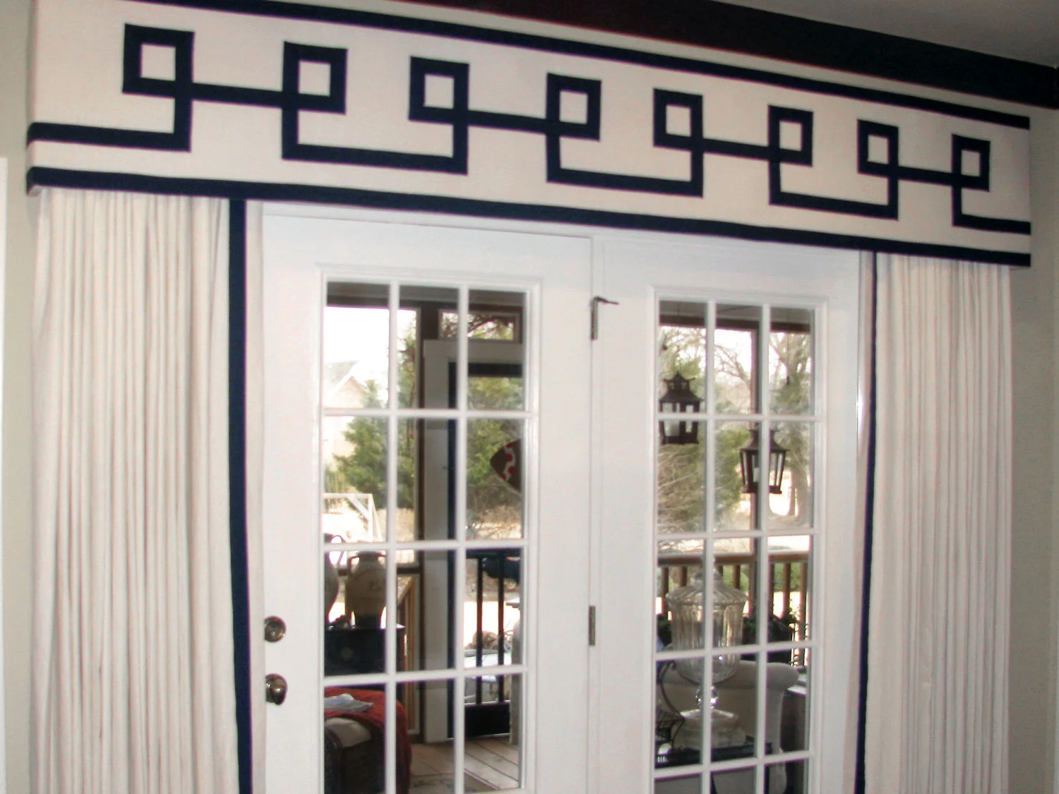 custom-workroom-soft-furnishings-custom-drapery-window-coverings-huntsville-northwest-arkansas-6.jpg