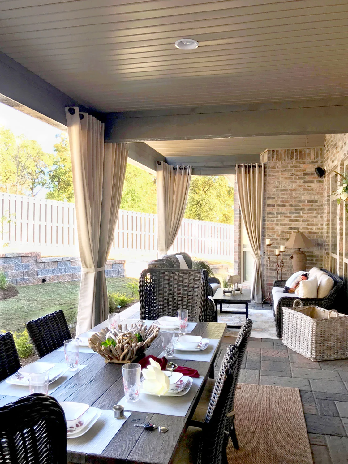 custom-workroom-soft-furnishings-custom-outdoor-drapery-window-coverings-huntsville-northwest-arkansas-1.jpg