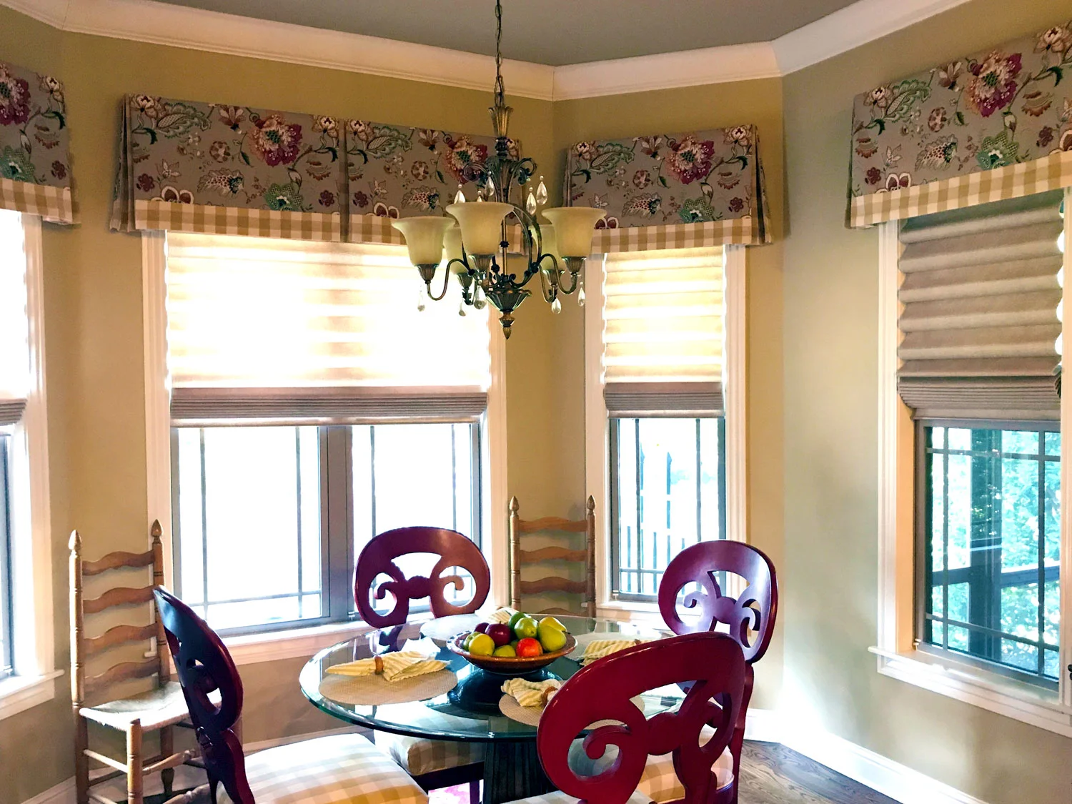 custom-valences-custom-drapery-workroom-soft-furnishings-custom-window-coverings-huntsville-northwest-arkansas-1.jpg