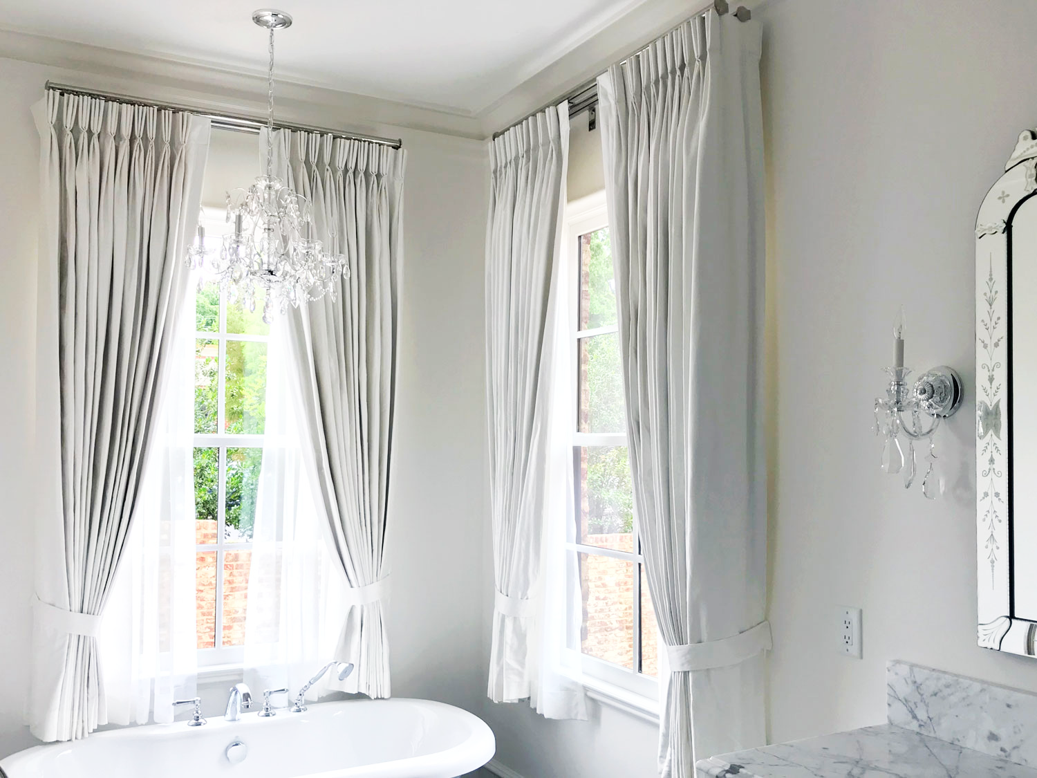 Hero-custom-workroom-soft-furnishings-custom-drapery-window-coverings-huntsville-northwest-arkansas-12.png
