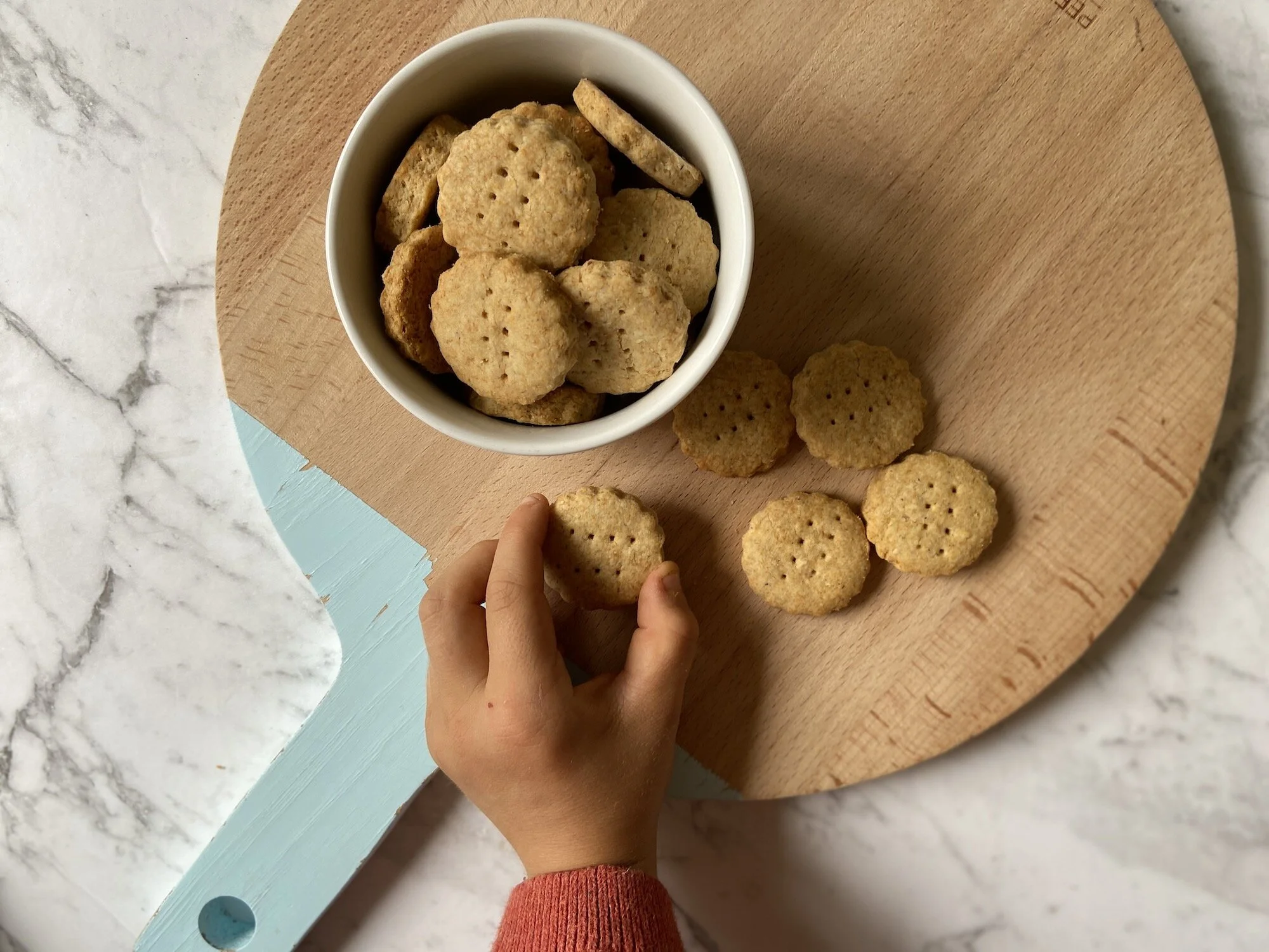 Chicken Flavoured Crackers