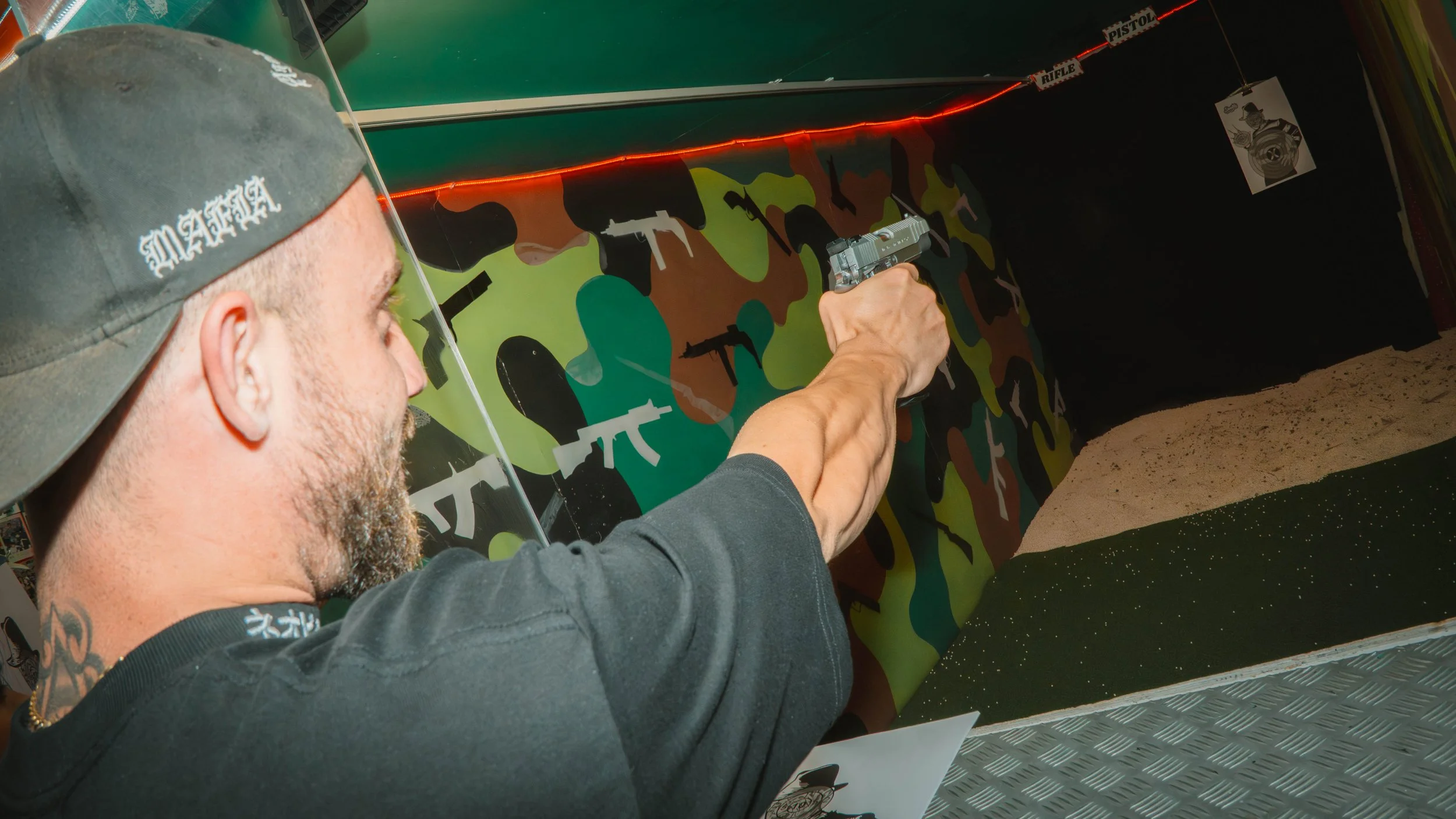 play shooting range at shooters.jpg