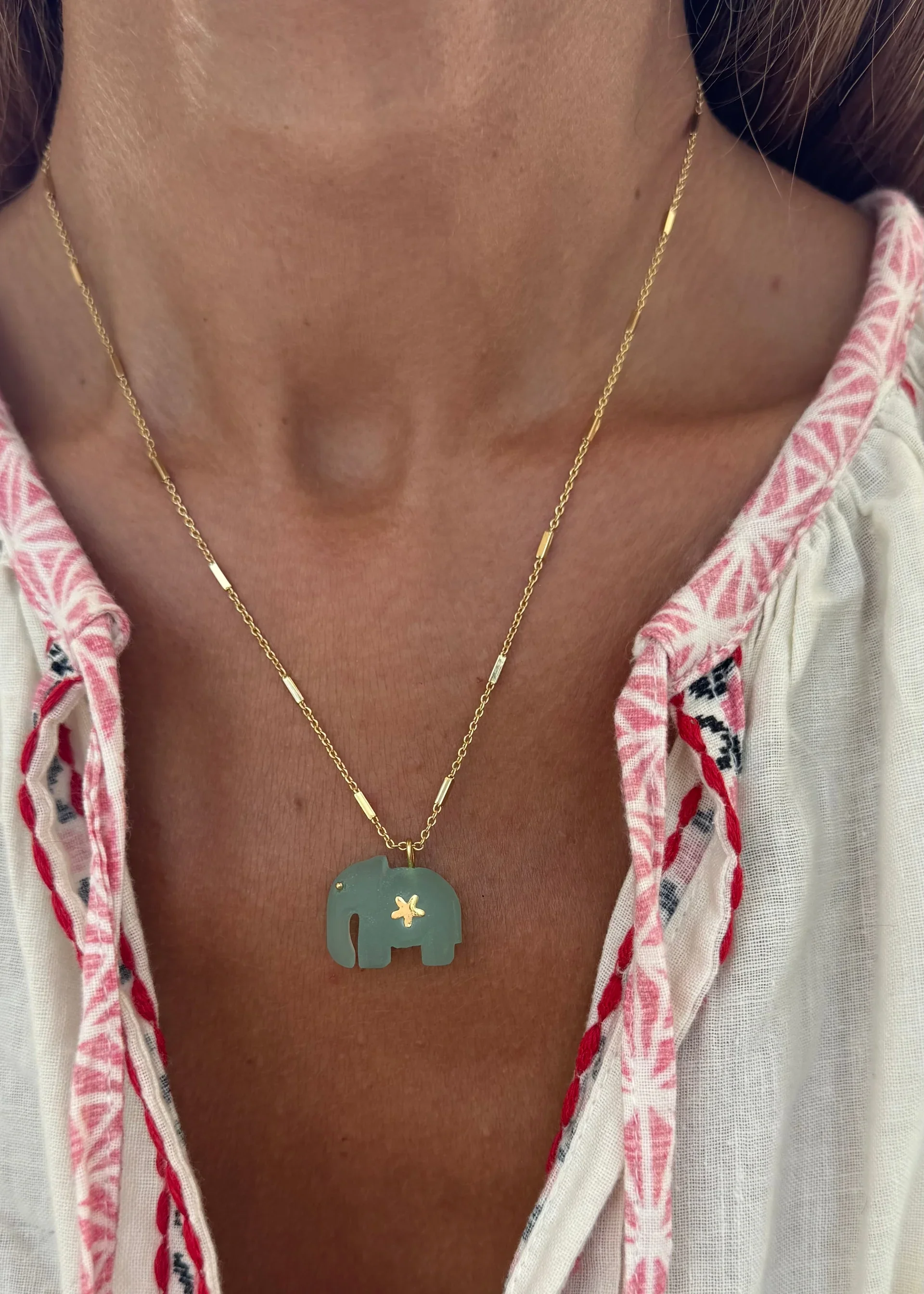 Sara Lashay Hathi necklace blue