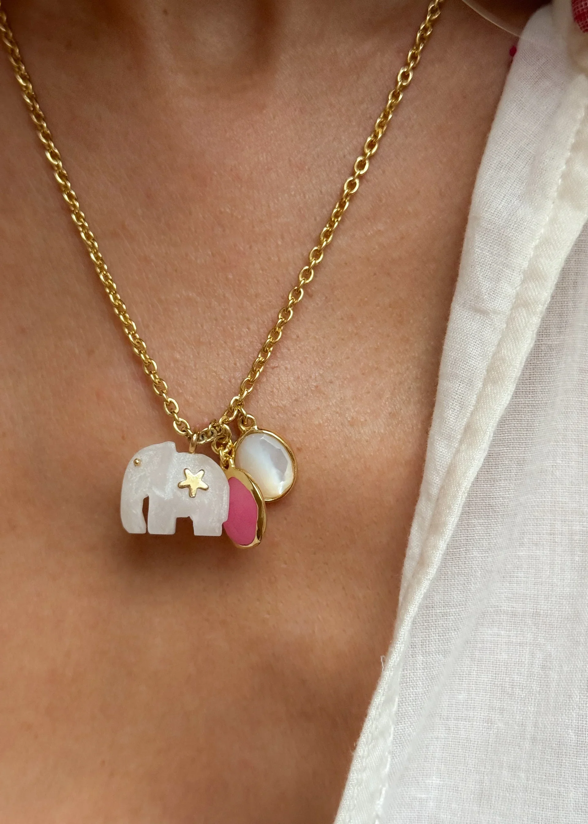Sara Lashay Baby Hathi necklace pink