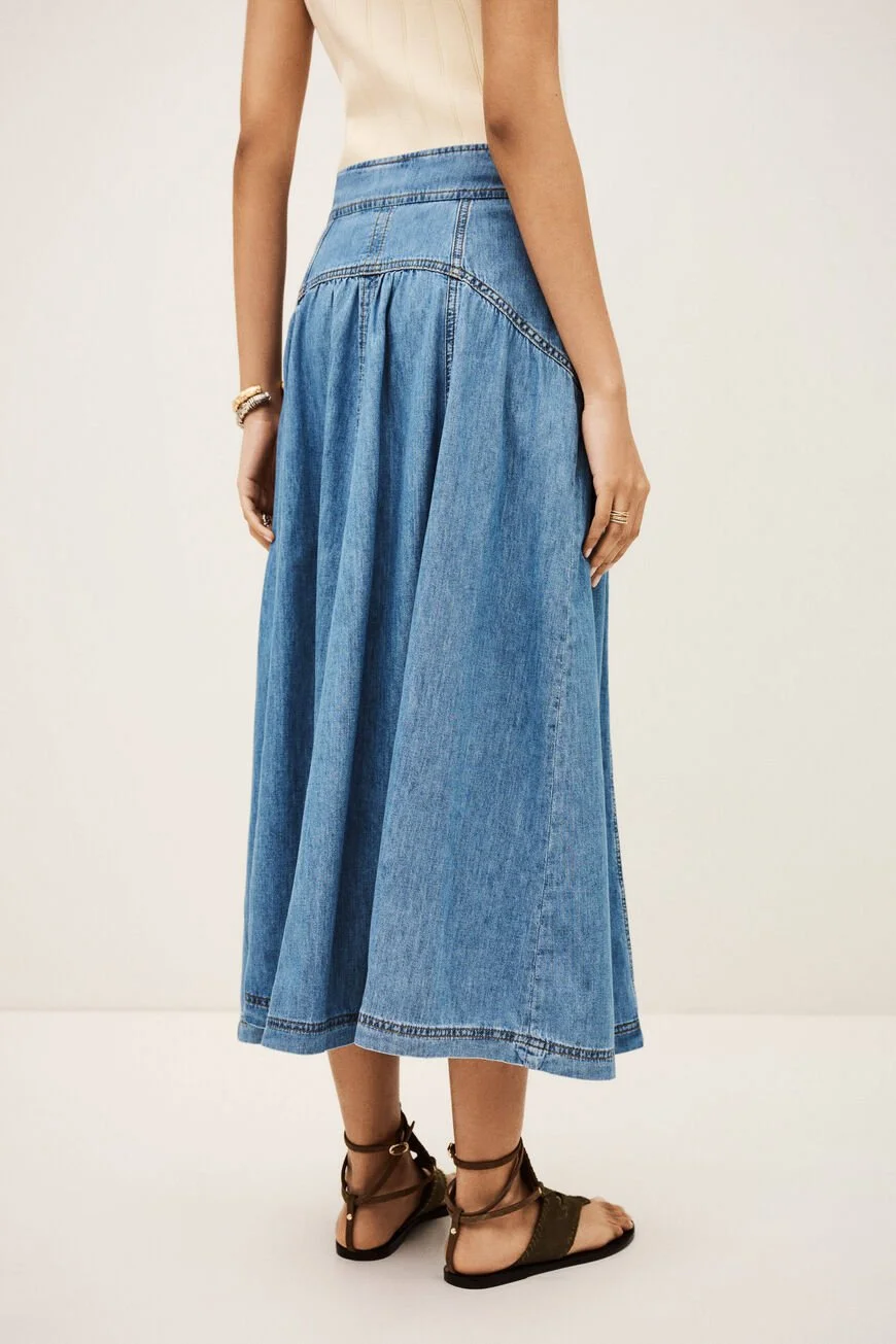 Ba&sh lonia skirt back view on model