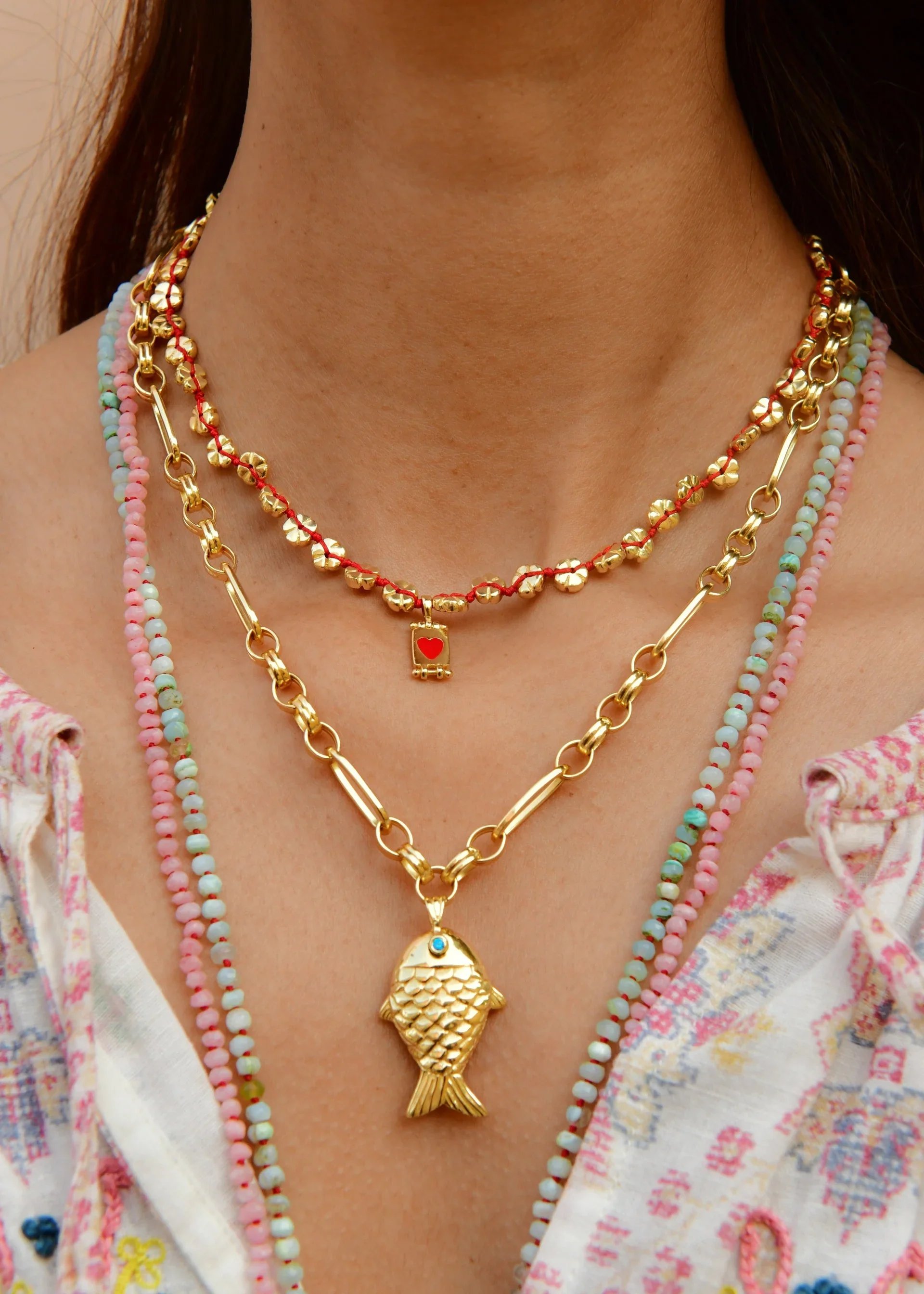Sara Lashay Raani necklace gold