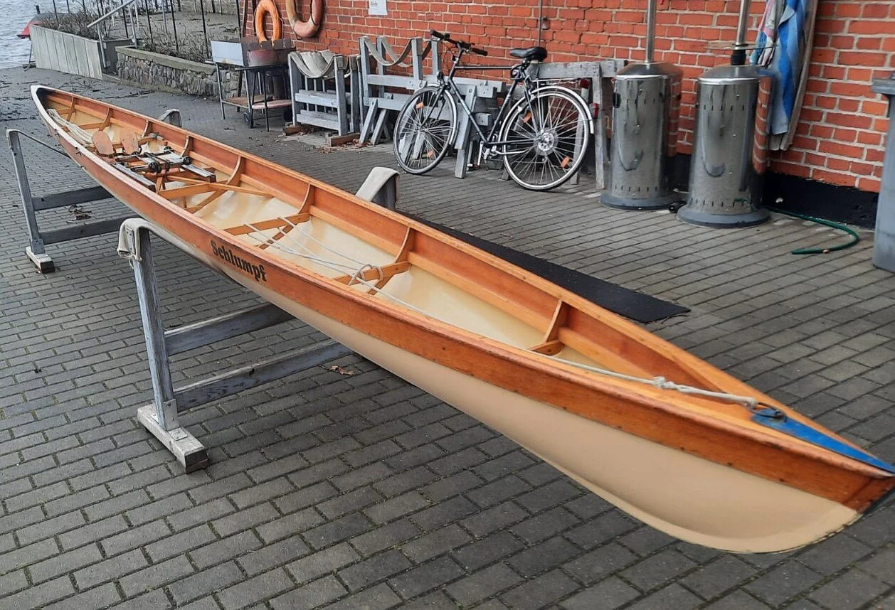 Zwei Einer zur Generalüberholung