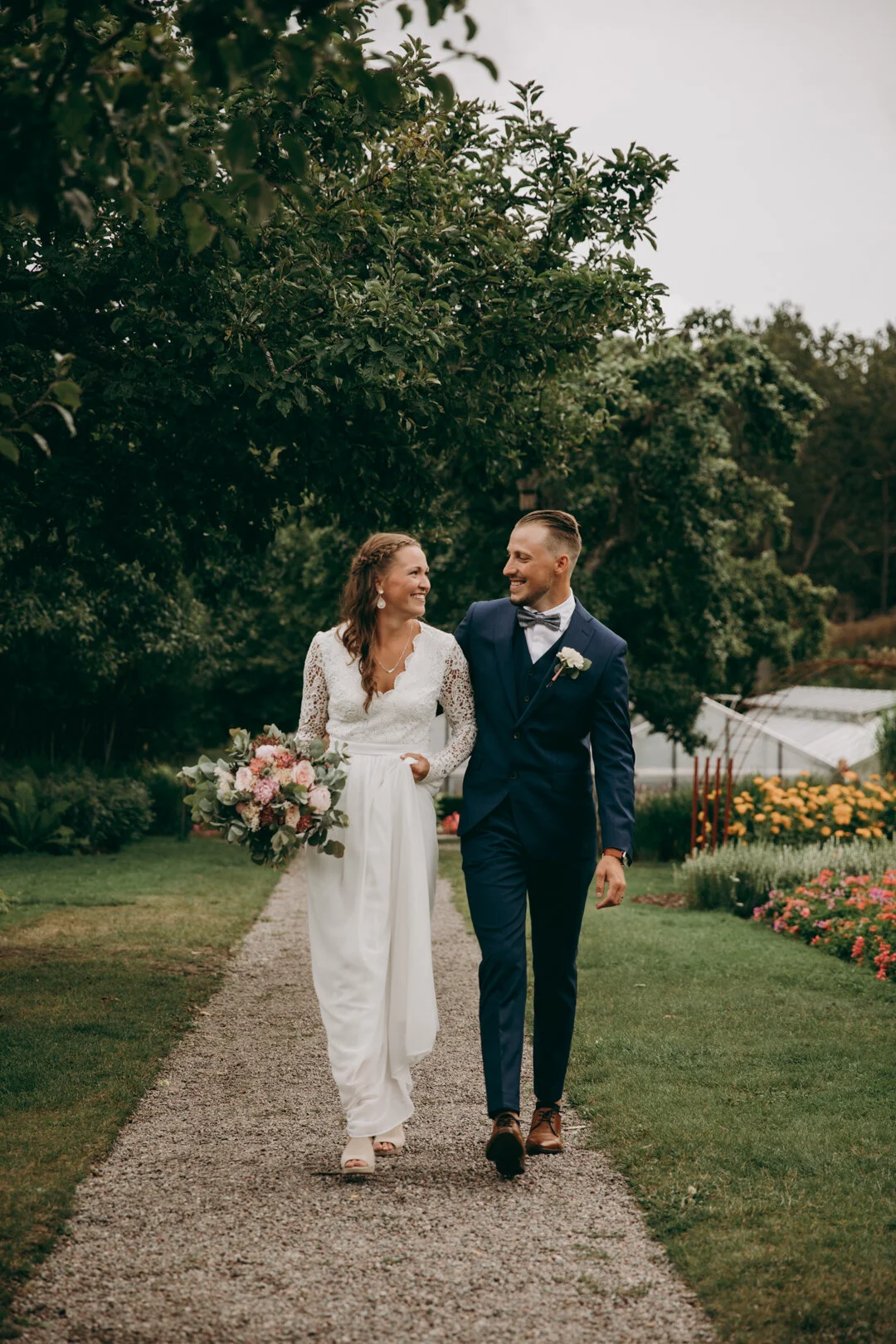 Amanda &amp; Kevin - Augustibröllop Nyckelviken och Värmdö 