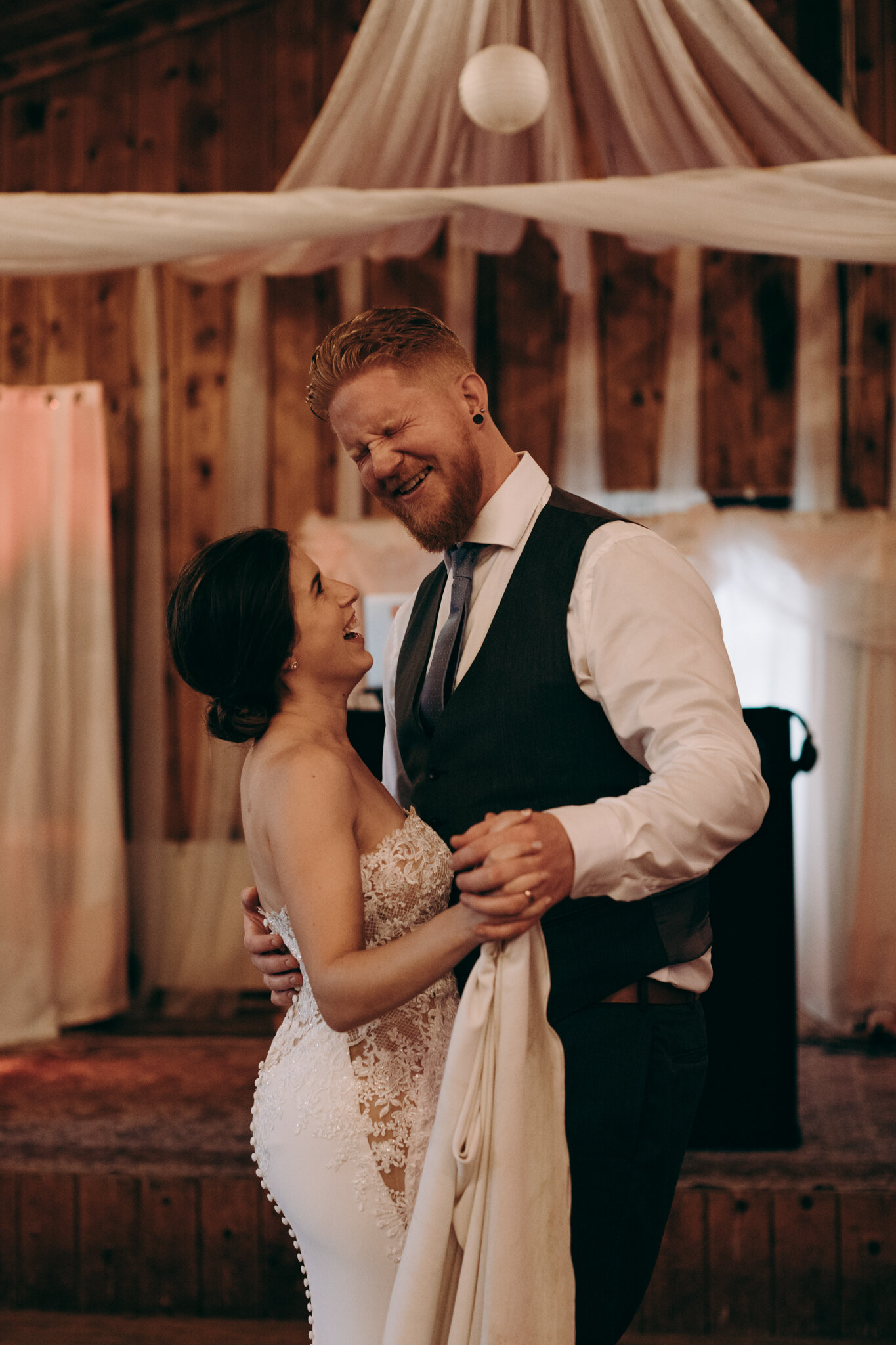 Nathalie_John_KajsaStinaRomin_bröllopsfotograf_WEB_578_.jpg