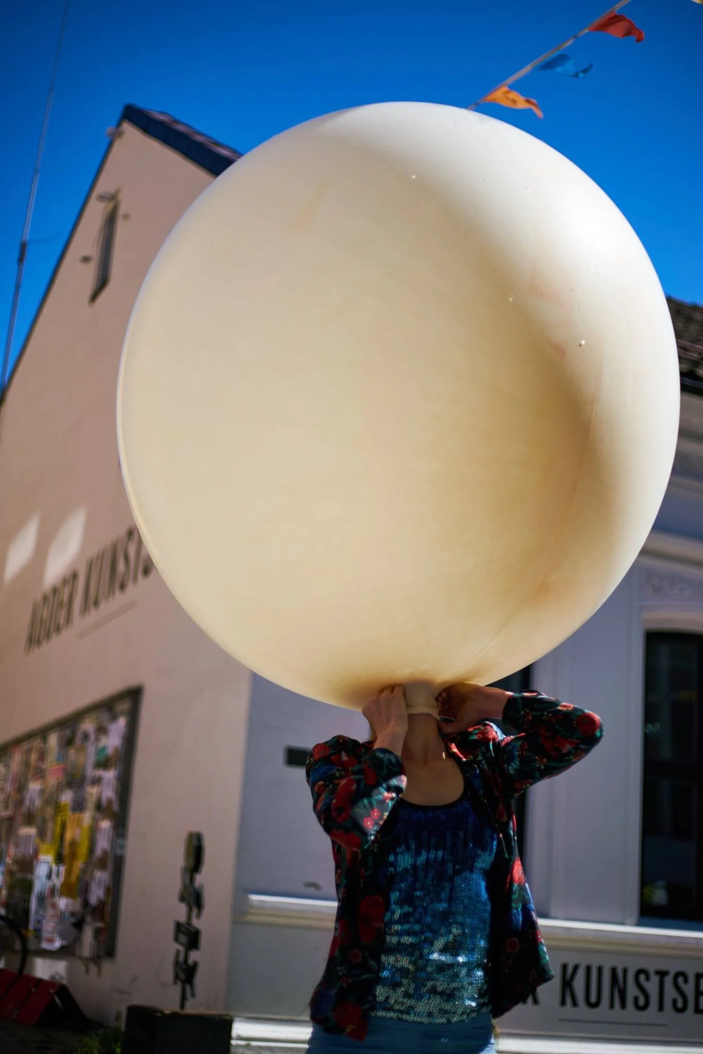 Out of Air by Irina Lav and Asher Lev.  Photo: Morten Arnfred