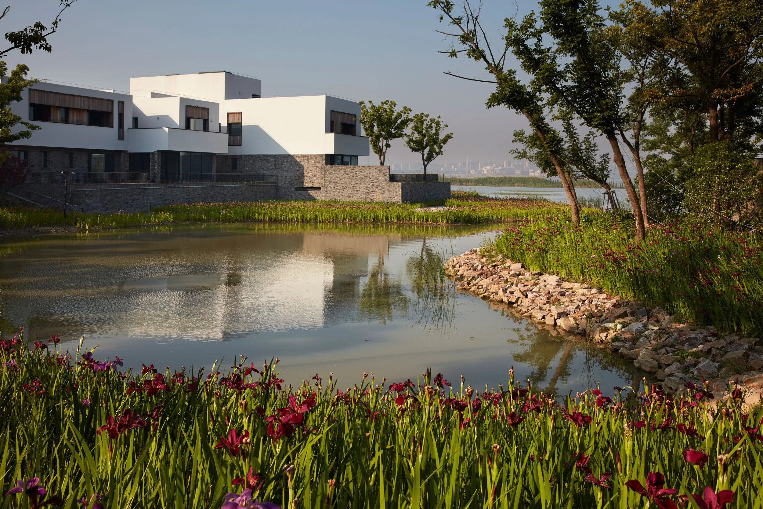 Sangha: Villas