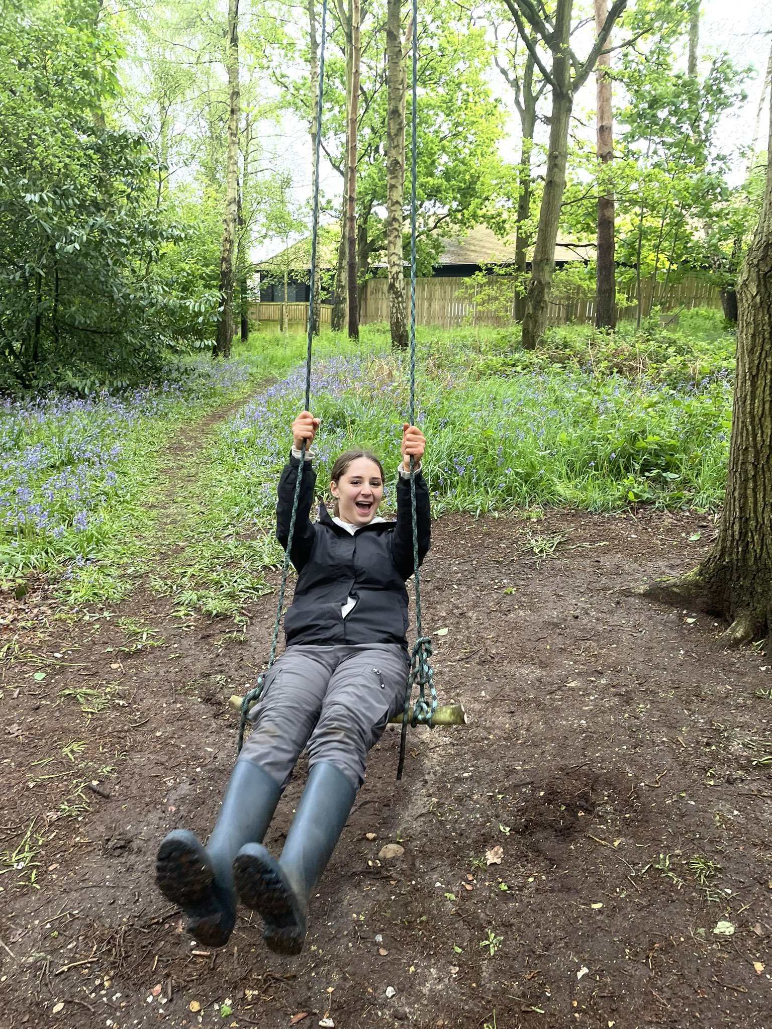 cambium-sustainable-forest-school-outdoor-learning-MUDDY-KNEES-LEVEL-3-FIRST-LEARNER-SWING.jpeg