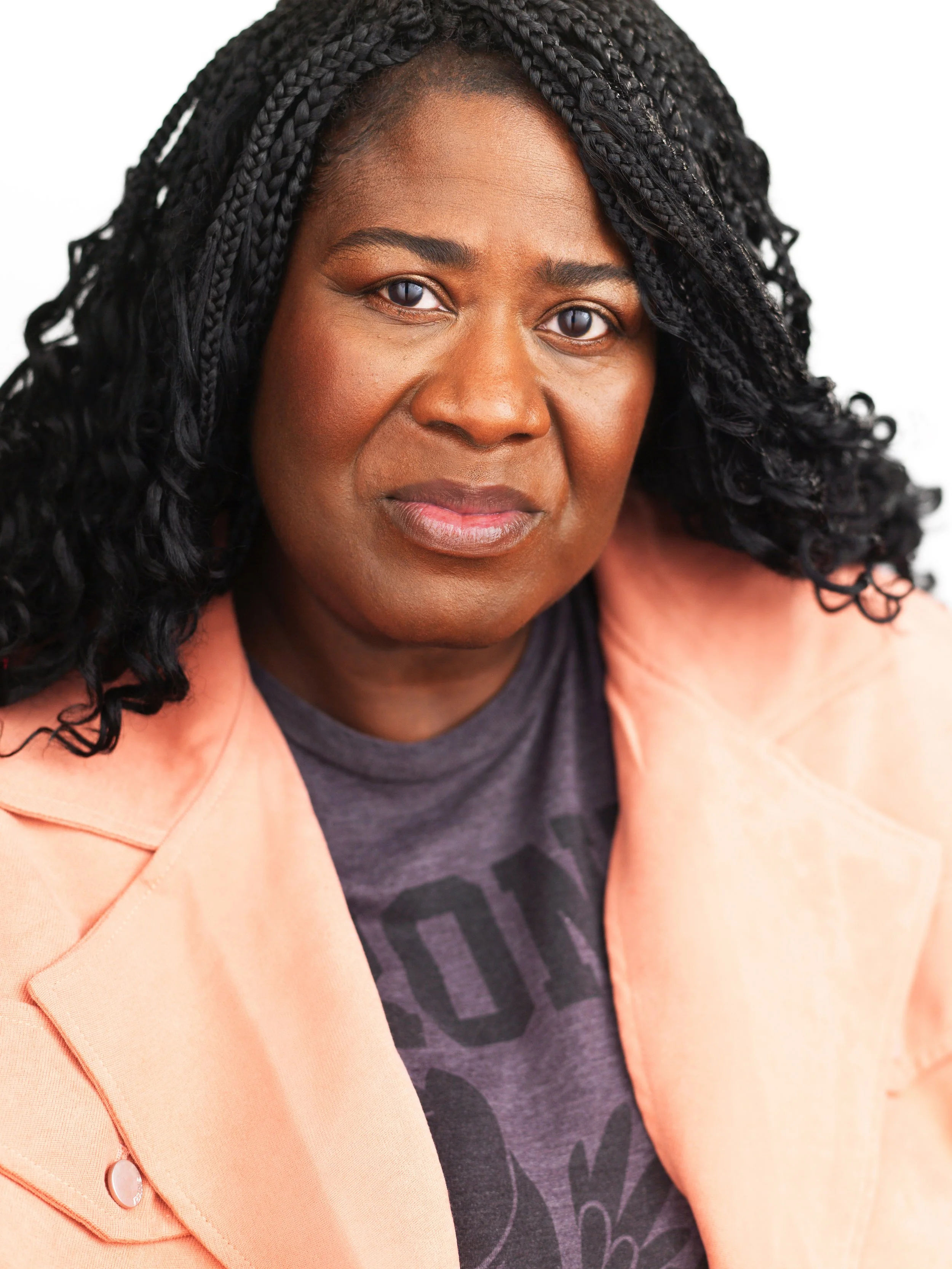Desi Waters leader pic.jpg