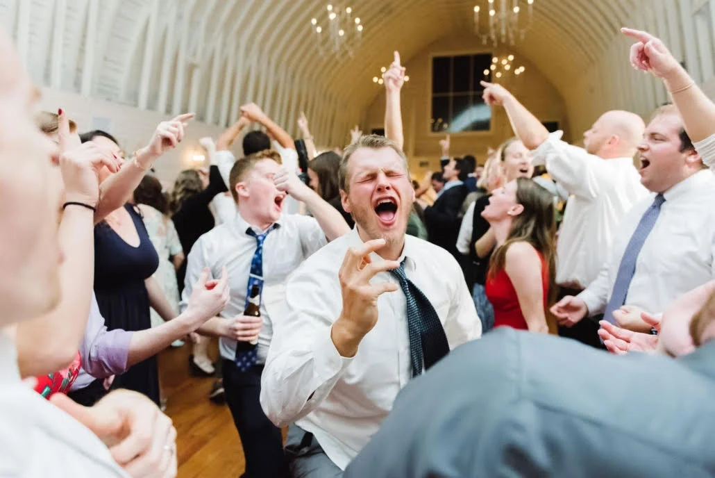 put on your dancing shoes with Joe Bunn DJ company