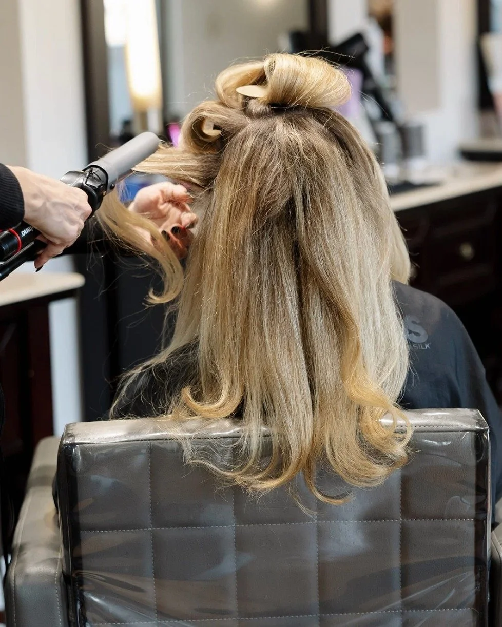 Effortless bounce ✨
ㅤ
#alankoa #madisonwi #madisonsalon #luxuryhaircare #uwmadison
