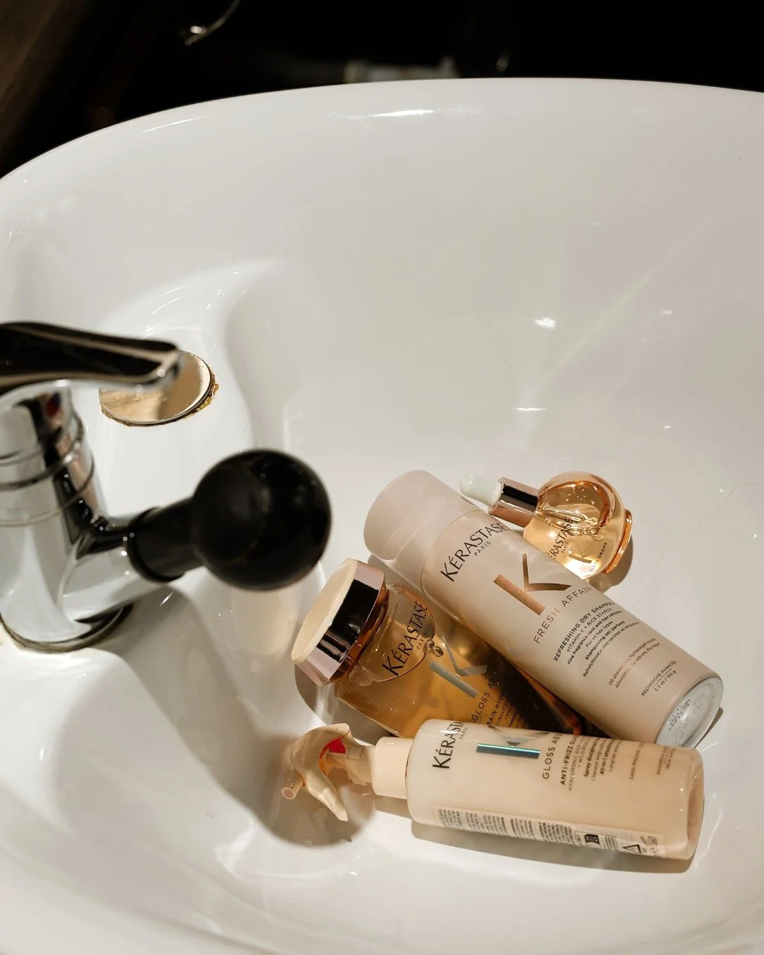 Liquid gold ✨🖤
ㅤ
#alankoa #madisonwi #madisonsalon #luxuryhaircare
#uwmadison