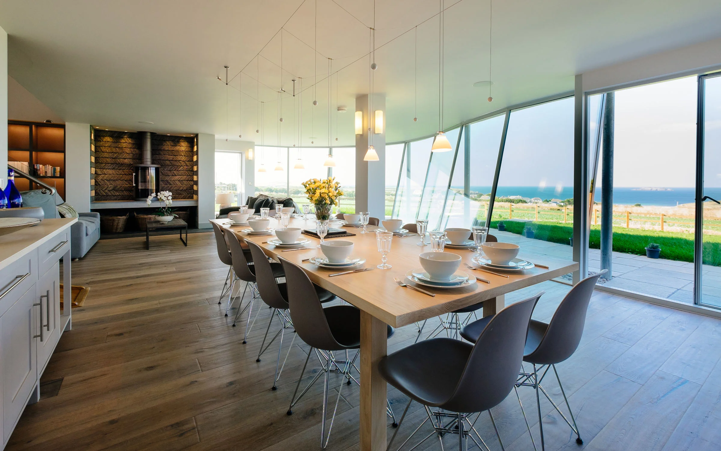 diningroom-2.jpg