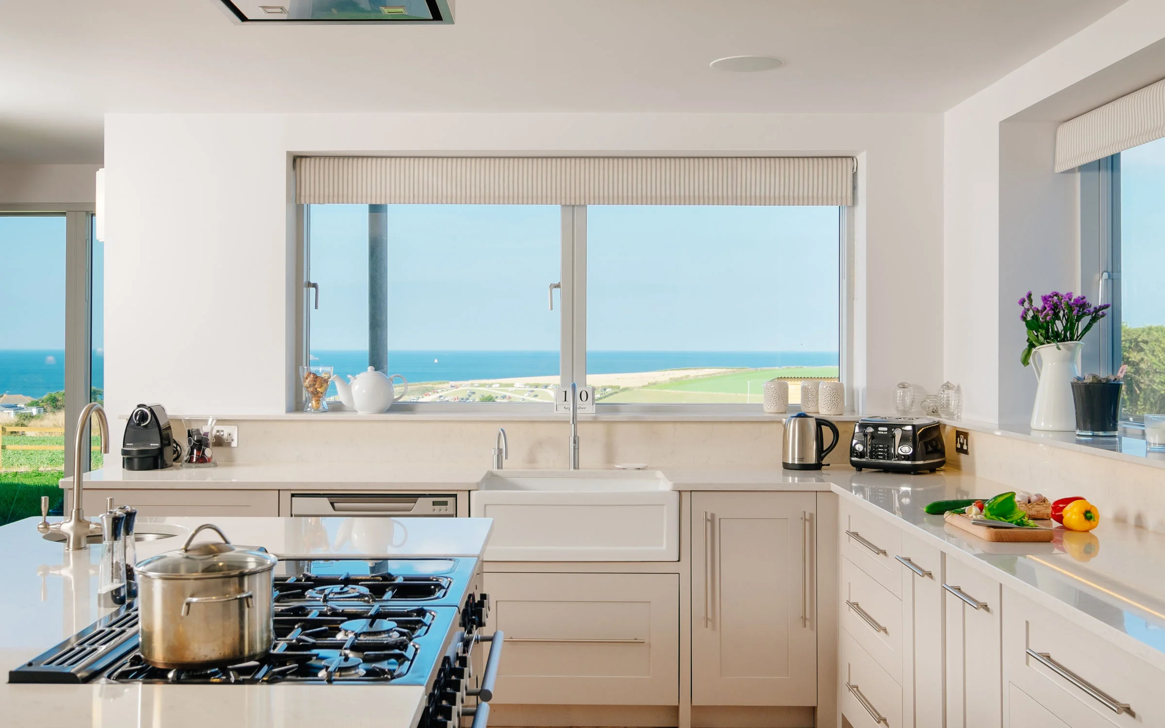 kitchen-2.jpg