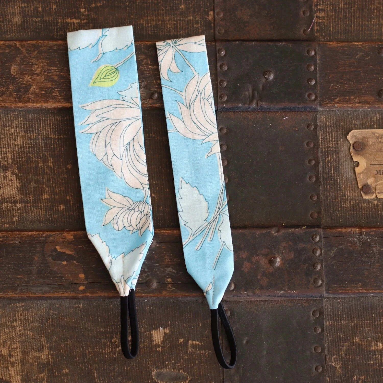 Amy Butler - Chrysanthemum (Sky)