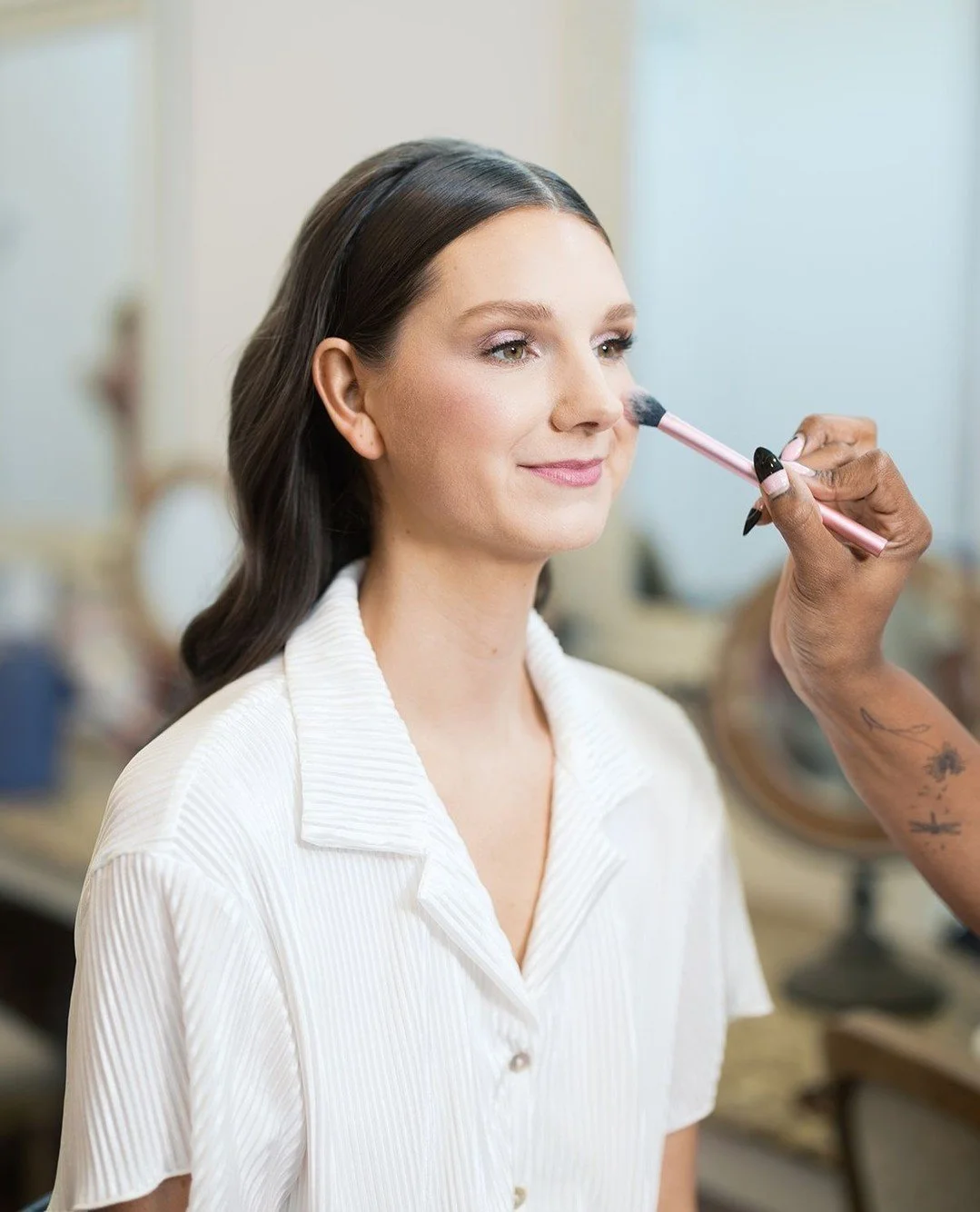 Bridal glam isn&rsquo;t just about looking pretty&mdash;it&rsquo;s about reliability, experience, and peace of mind.⁠
⁠
When you book professional bridal hair &amp; makeup, you&rsquo;re investing in:⁠
✔️ Artists trained for photography + longevity⁠
✔