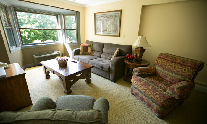 Condominium-The-Valley-Inn