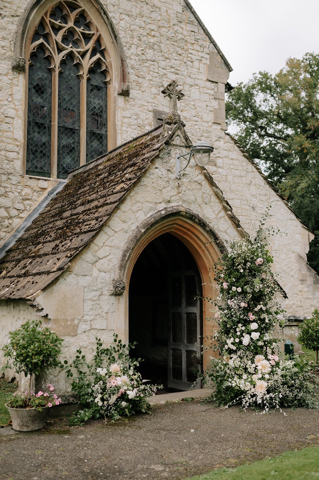 Ellie-Henry-Wedding-Lucy-Dracott-Photography154.jpg