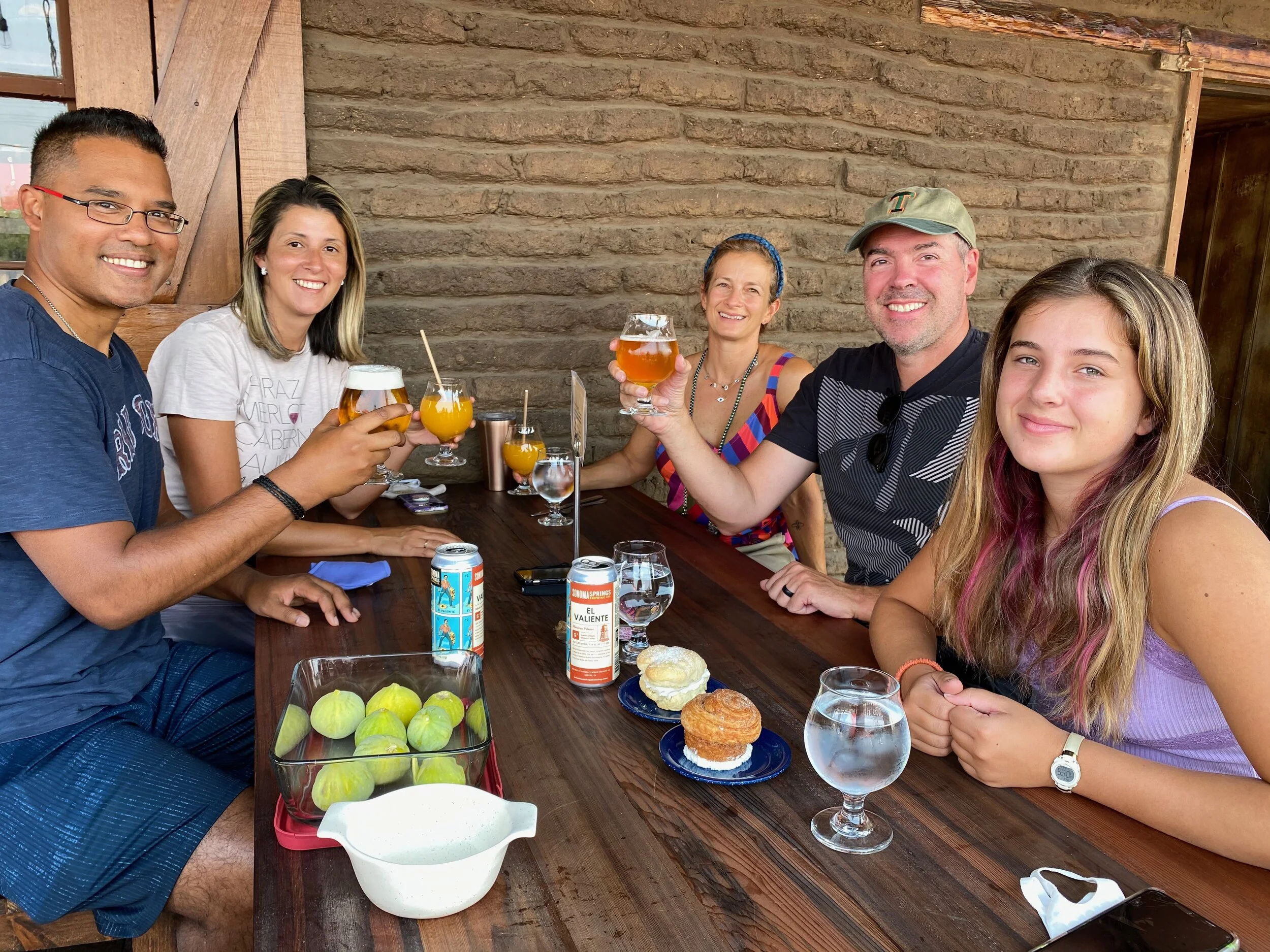 La Cheve Bakery and Brews