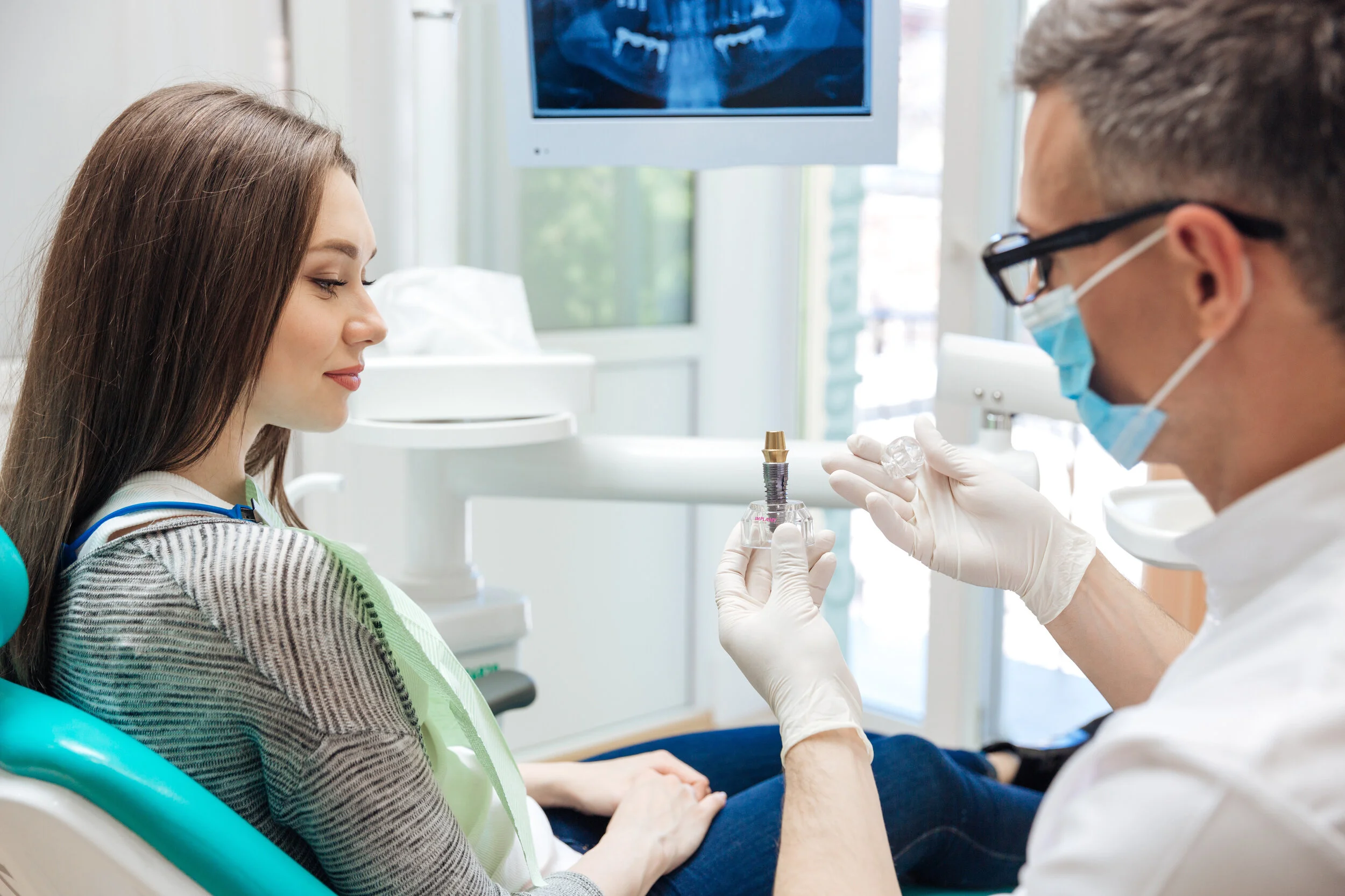 How Long Is Dental Implant Recovery? 