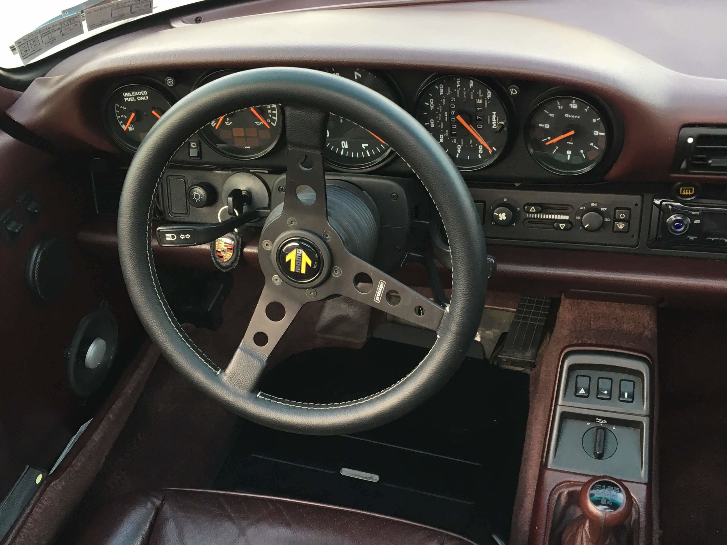 Porsche 964 Interior