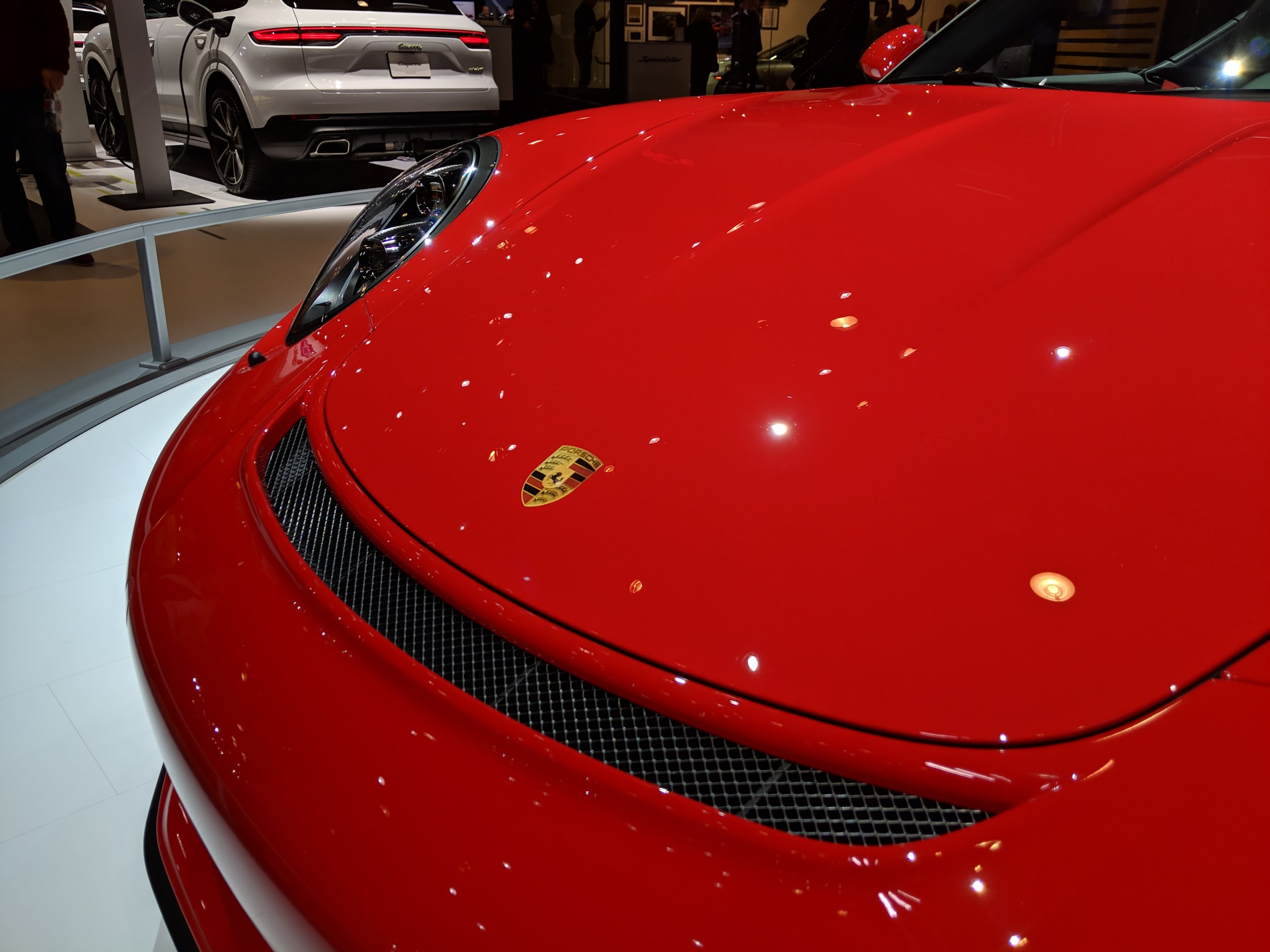 Porsche_speedster_red_front.jpg
