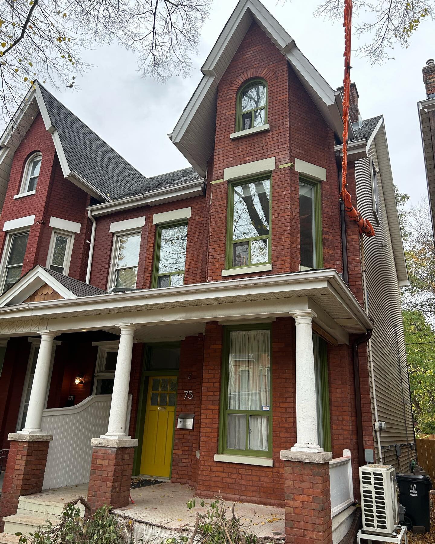 We recently completed this Victorian facade restoration project in Parkdale for some wonderful clients. 
-
Our scope of work included: non-abrasive paint removal, +200 bricks replaced and full repoint with lime mortar. 
-
Great scaffold setup by @joh